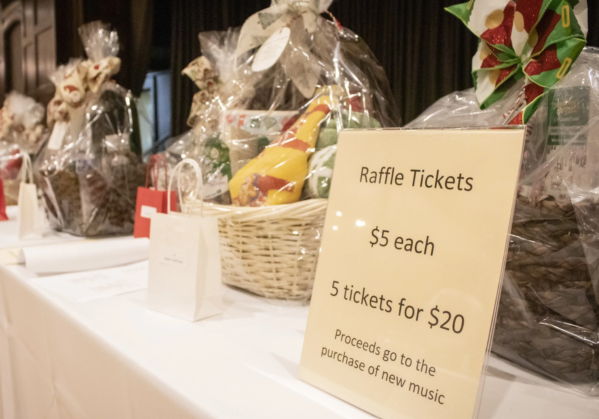 raffle basket2.jpg