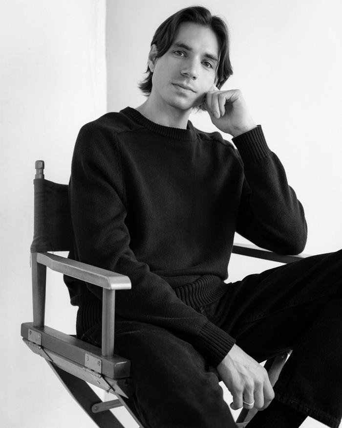   BRENT CAMPANELLI  is a director whose distinct rhythmic style brings energy and impact to the screen. He began his journey filming action sports, capturing the thrill of snowboarding and skateboarding, which ignited his passion for crafting fresh, 