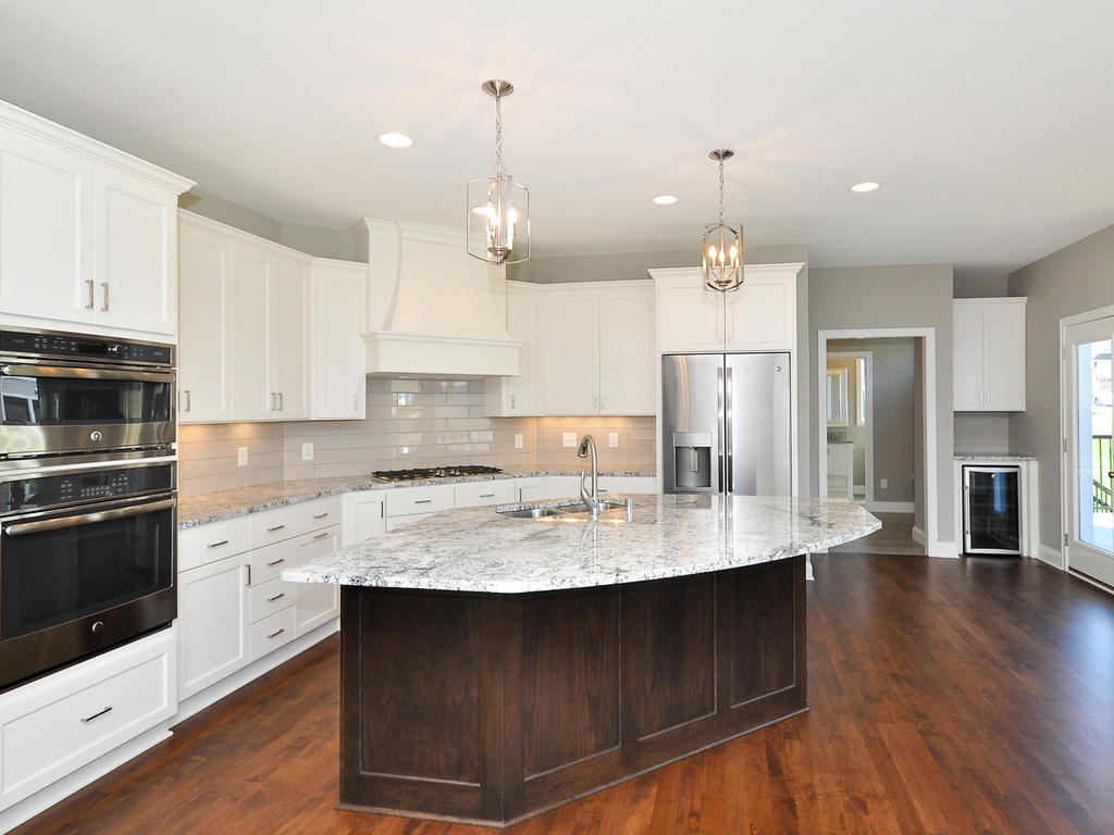 5865 Zanzibar Ln N Plymouth MN-MLS_Size-008-14-DSC 0305 DxO-1024x768-72dpi.jpg
