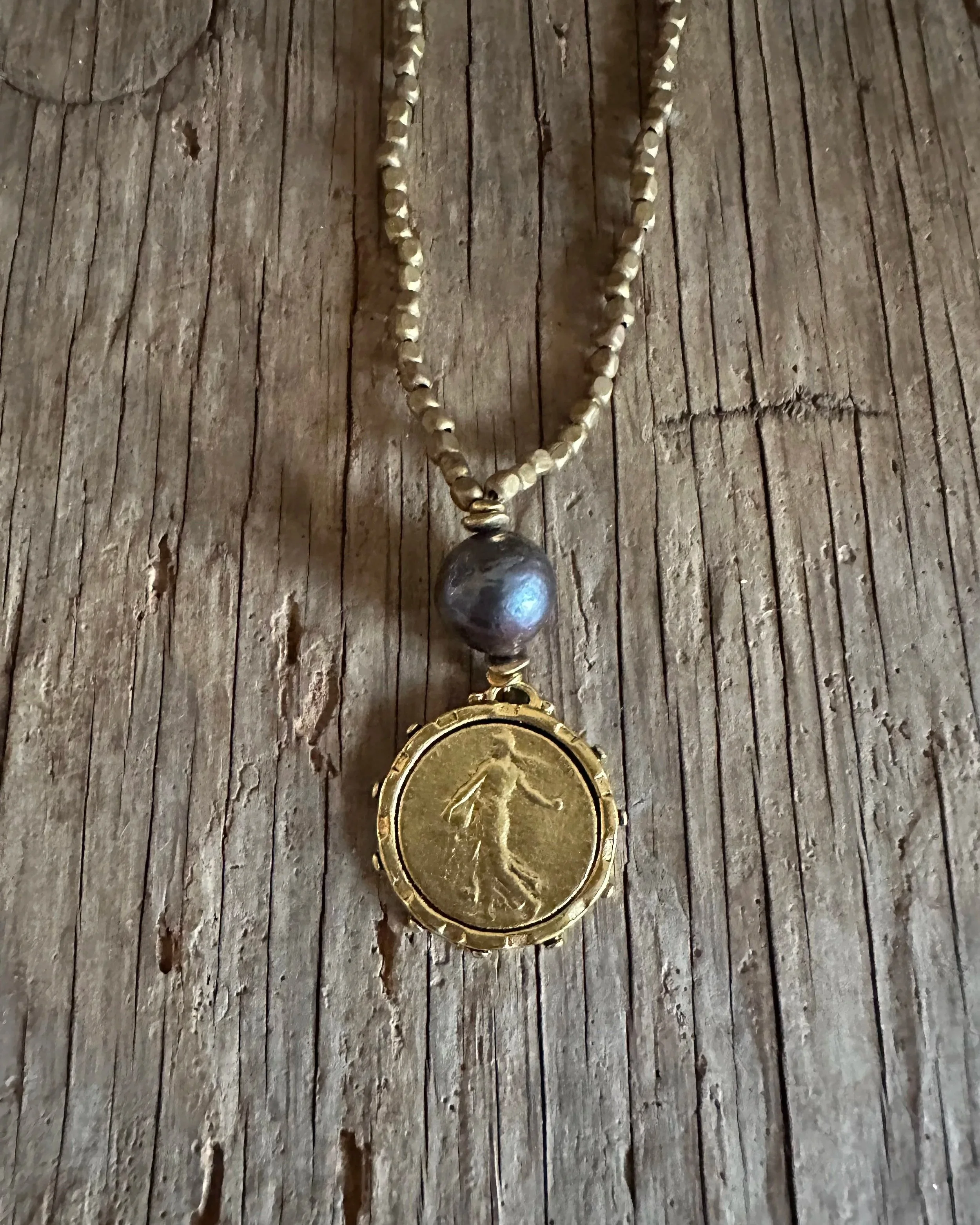 COIN Replica Pearl Long Necklace