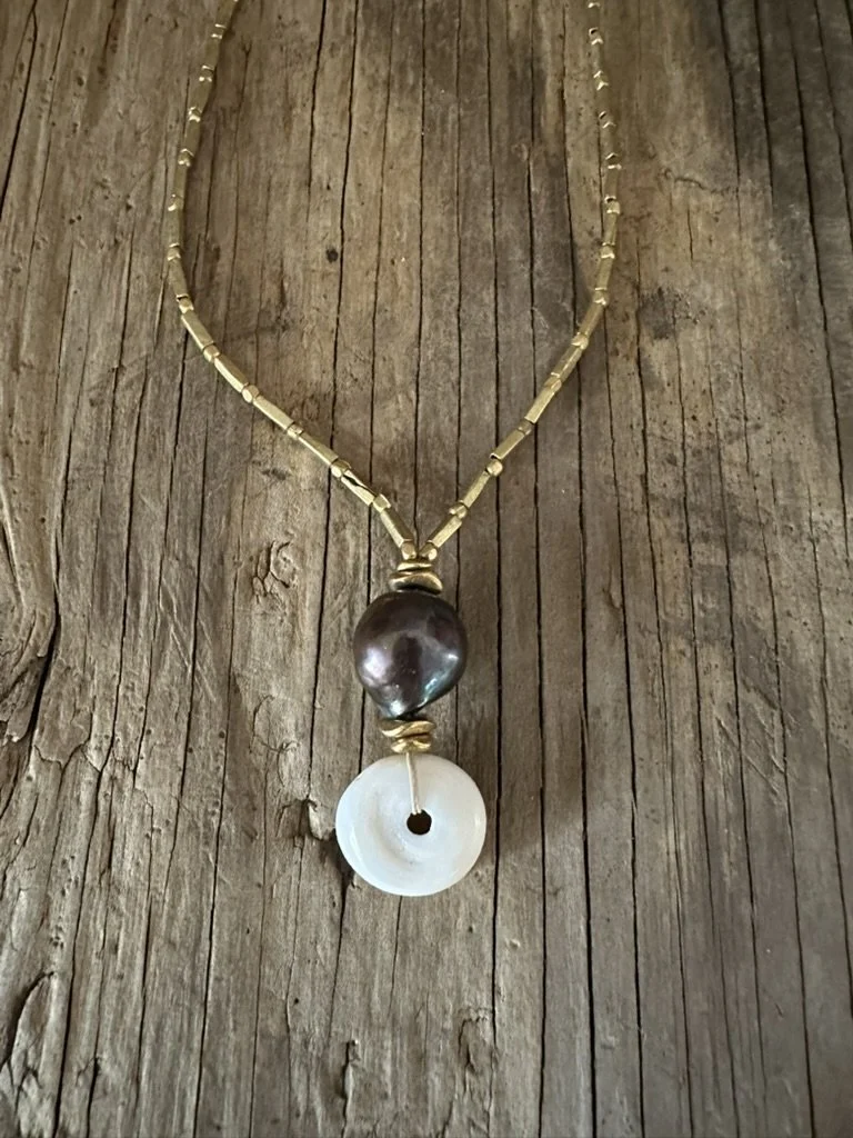 FIJI Pukka Pearl Bass Necklace