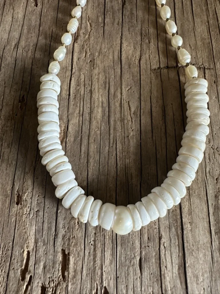 PEARL Pukka Short Necklace