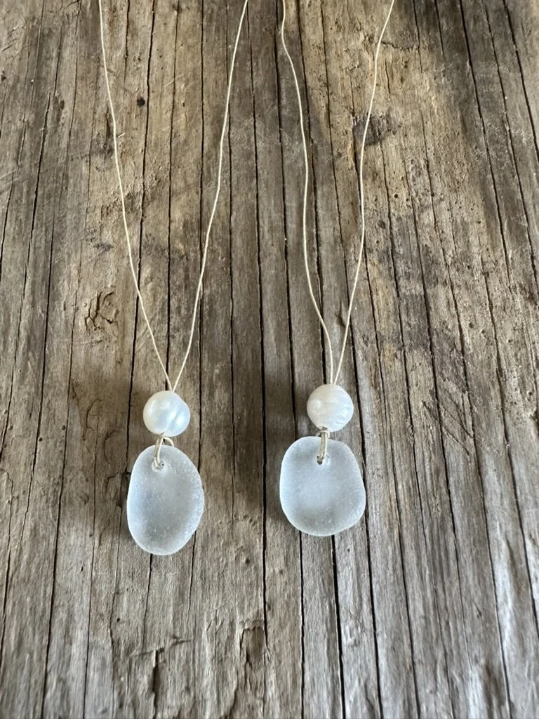 SEA GLASS White Pearl Necklace