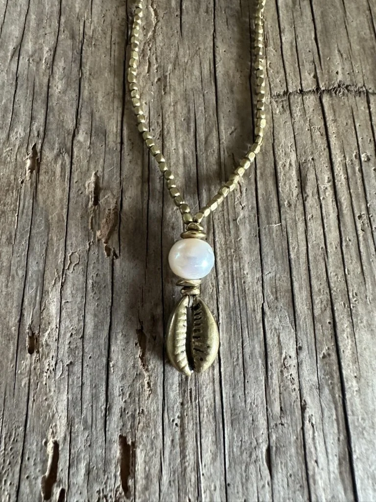 PEARL White Pearl Cowrie Pendant Necklace
