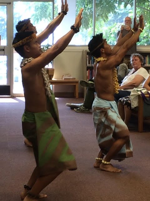 hula-library_01.jpg