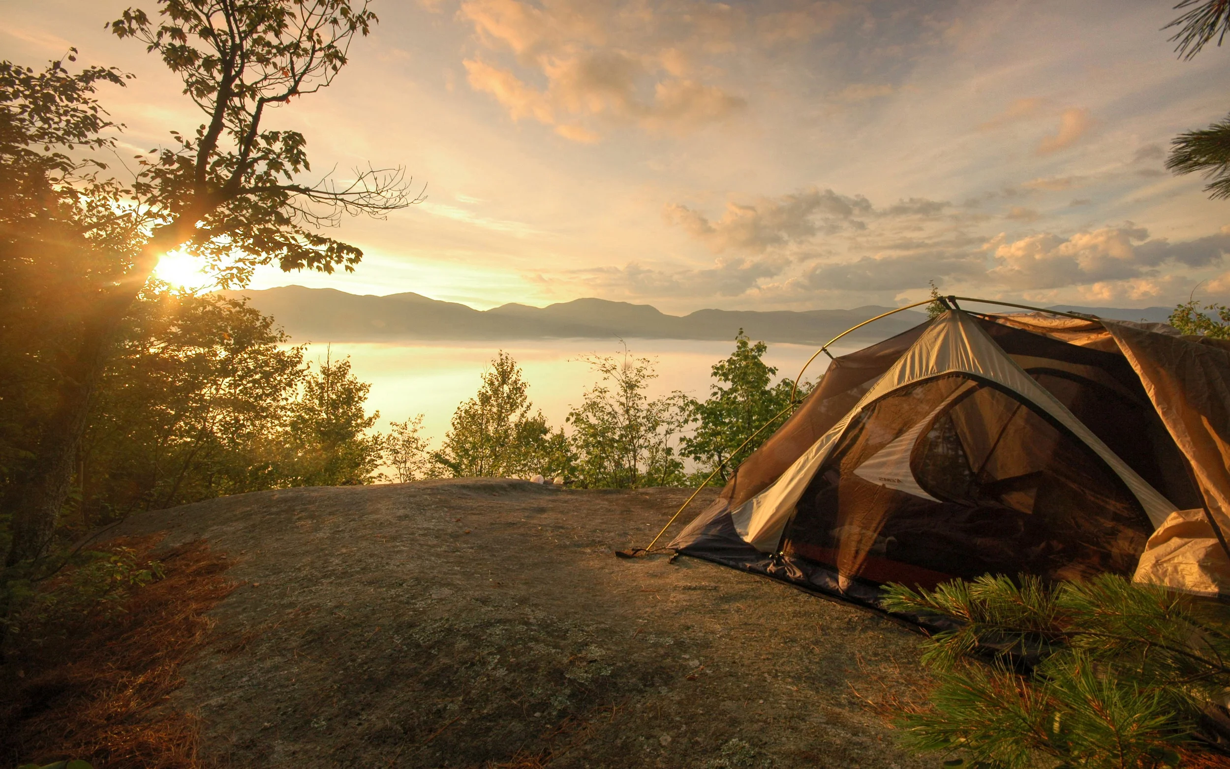 Camping-Near-The-Lake-Background-Wallpaper.jpg