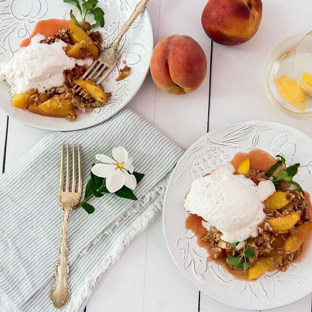 I have been gluten-free for two years. I have some auto-immune issues, that for the most part, have been resolved by cutting out gluten and cutting back on dairy and sugar. This is a gluten-free and dairy-free peach and strawberry crumble I love to m