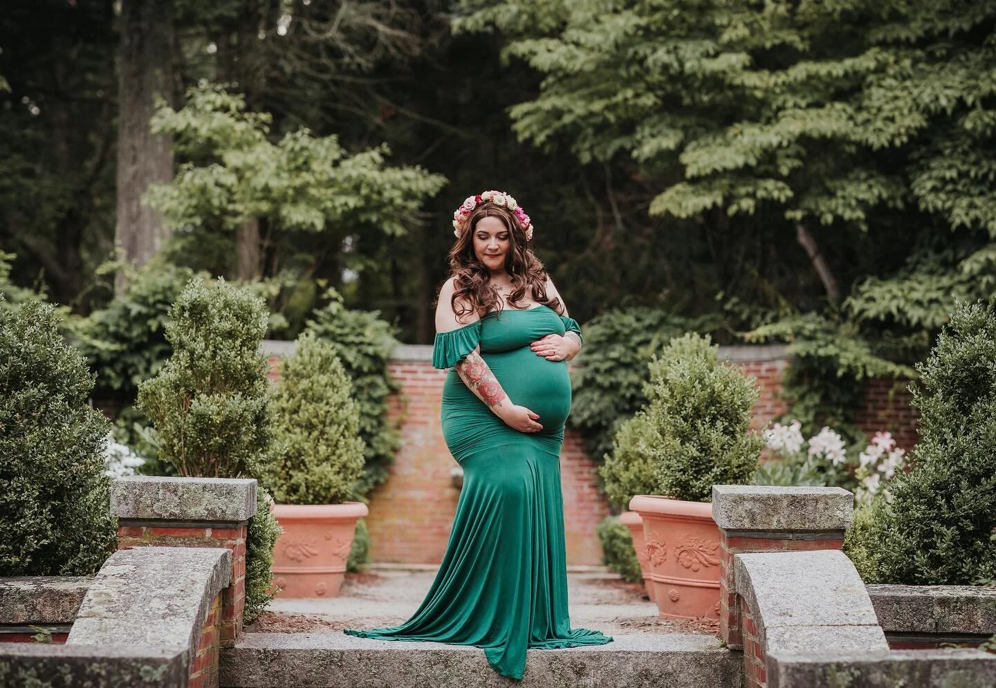 What a blessing Maternity Sessions have been this year. There&rsquo;s nothing like waddling around with your clients, both out of breath and sweating in search of the next location 😂I loved connecting with other mamas this year, talking about our ex