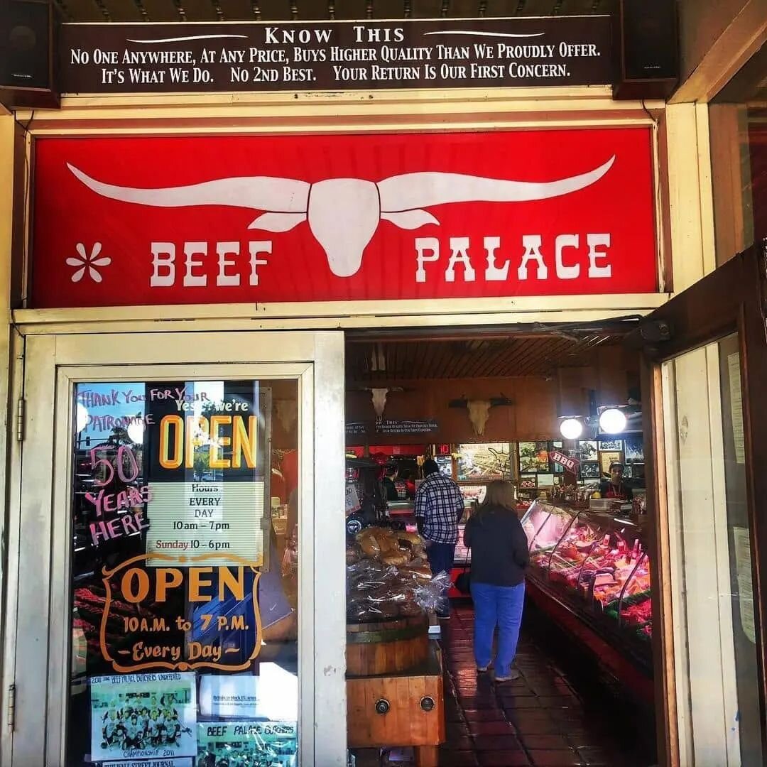 A big shout out to the BEEF PALACE @beef_palace in north HB on the cross streets of Springdale St. &amp; Warner Ave..

Be careful: the following content will make you VERY HUNGRY.

Don't open if you eat MEAT.

Cross streets; Springdale &amp; Warner i