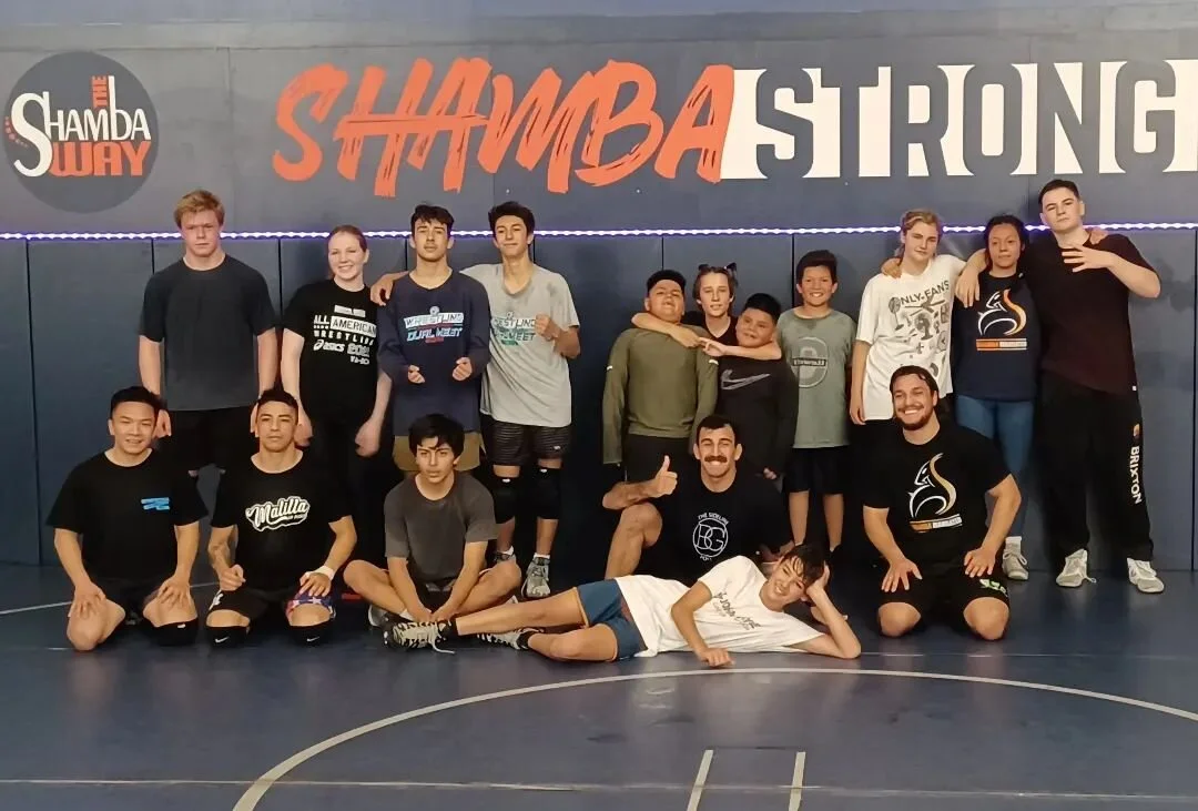 ALWAYS PROUD TO SUPPORT OUR FRIENDS IN WRESTLING ... @crossfitvibe @coach_pinon @shambawrestling @theshambashawman @army_165 @ricky_steamboat

Always a great time wrassling on 10:30-12Noon Sundays with FRIENDS!!
💪🏽💪🏾👍🙏🙏