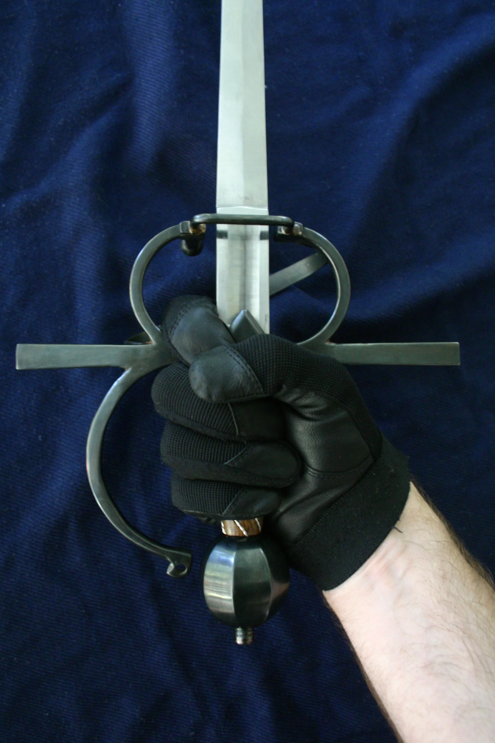 Blued Hilt Rapier — Jesse Belsky Stageswords