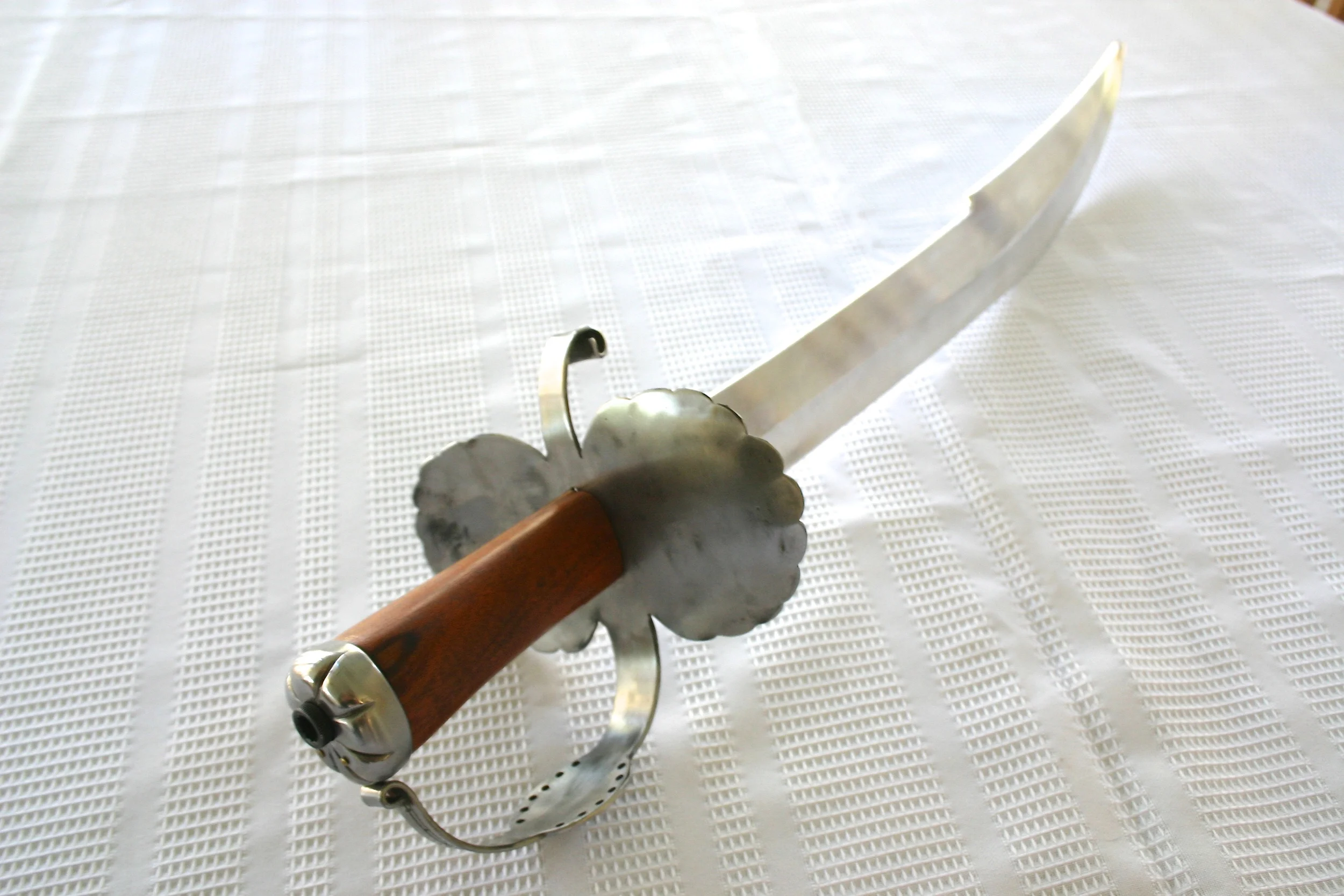 Clamshell Cutlass — Jesse Belsky Stageswords