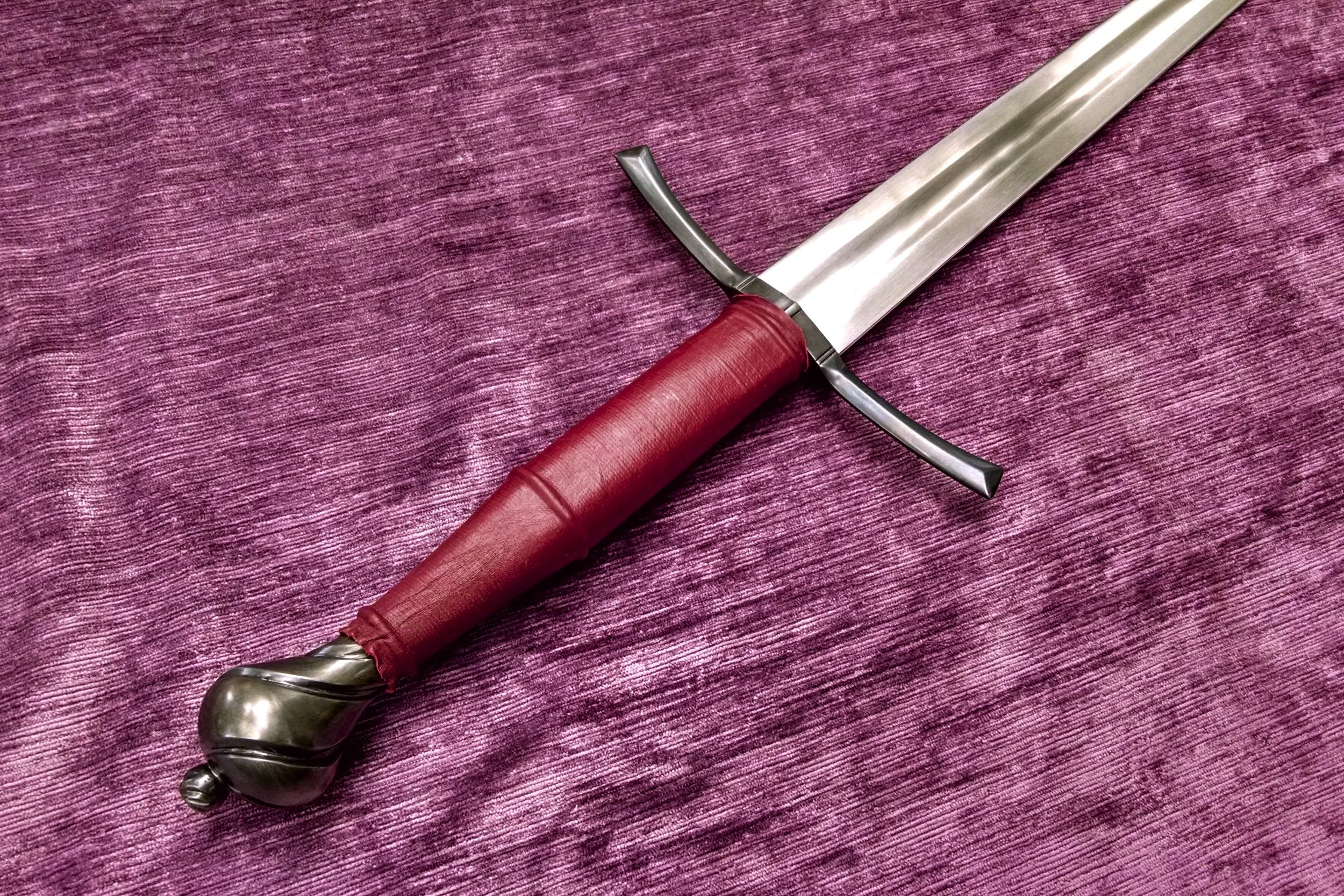 SOLD Bastard Swords — Jesse Belsky Stageswords