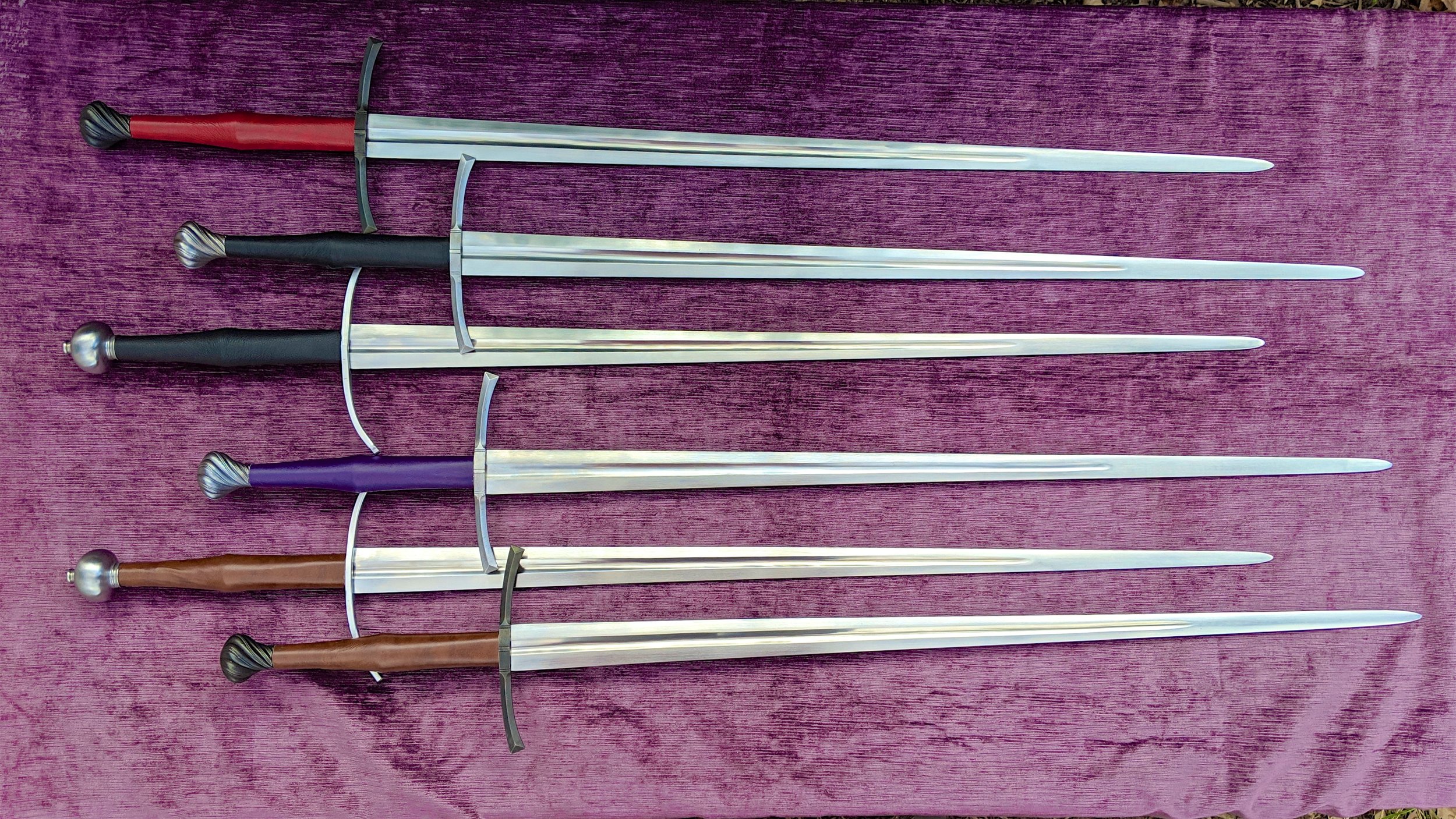 Bastard Broadsword Set — Jesse Belsky Stageswords