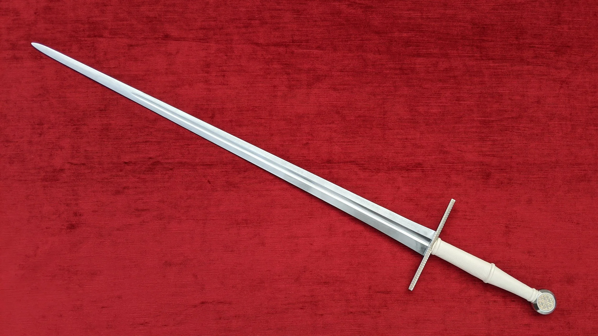 Longsword - Ivory Etched (BLUNT/SHARP) — Jesse Belsky Stageswords