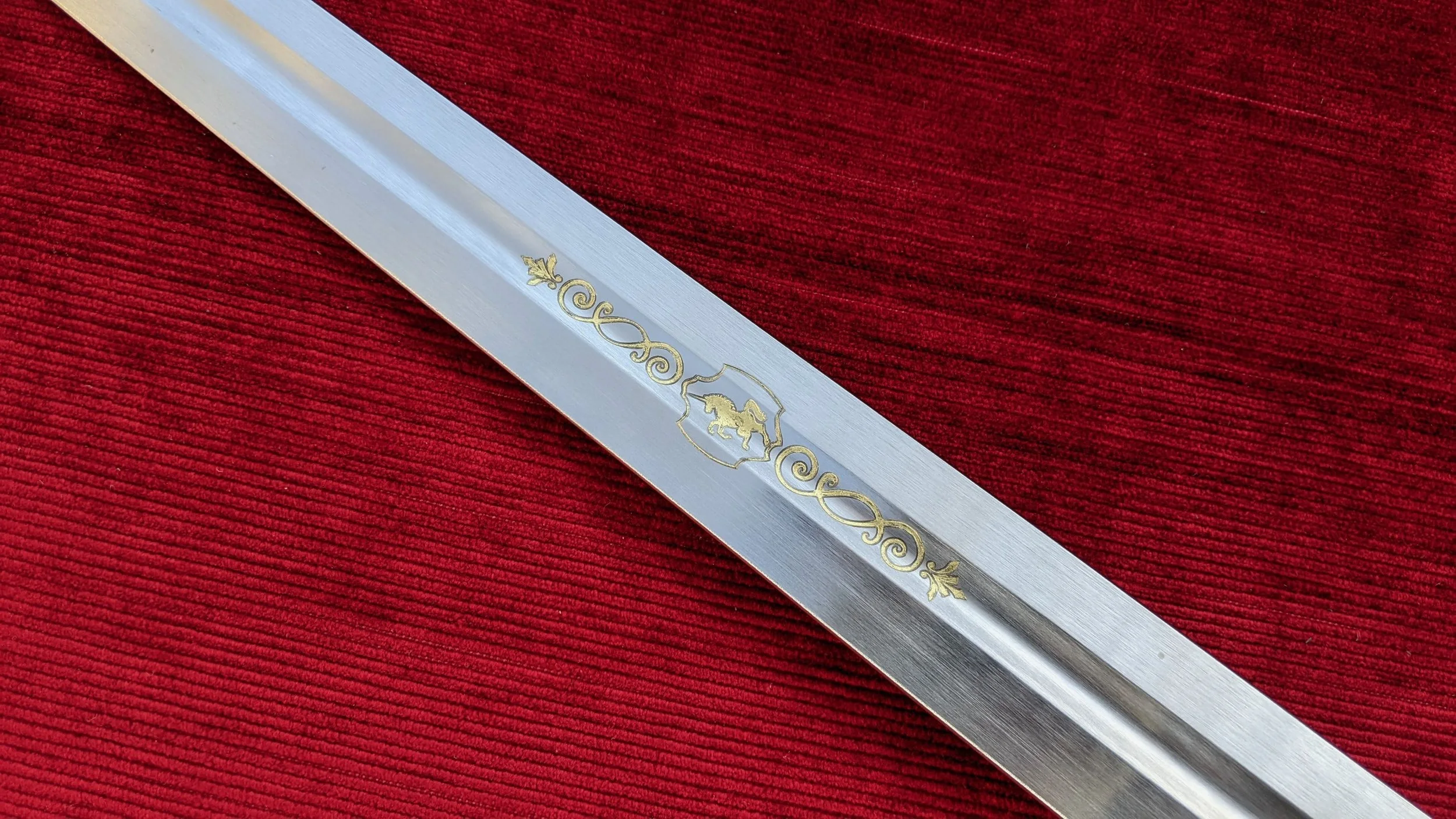 Rainbow Unicorn Broadsword [BLUNT] — Jesse Belsky Stageswords
