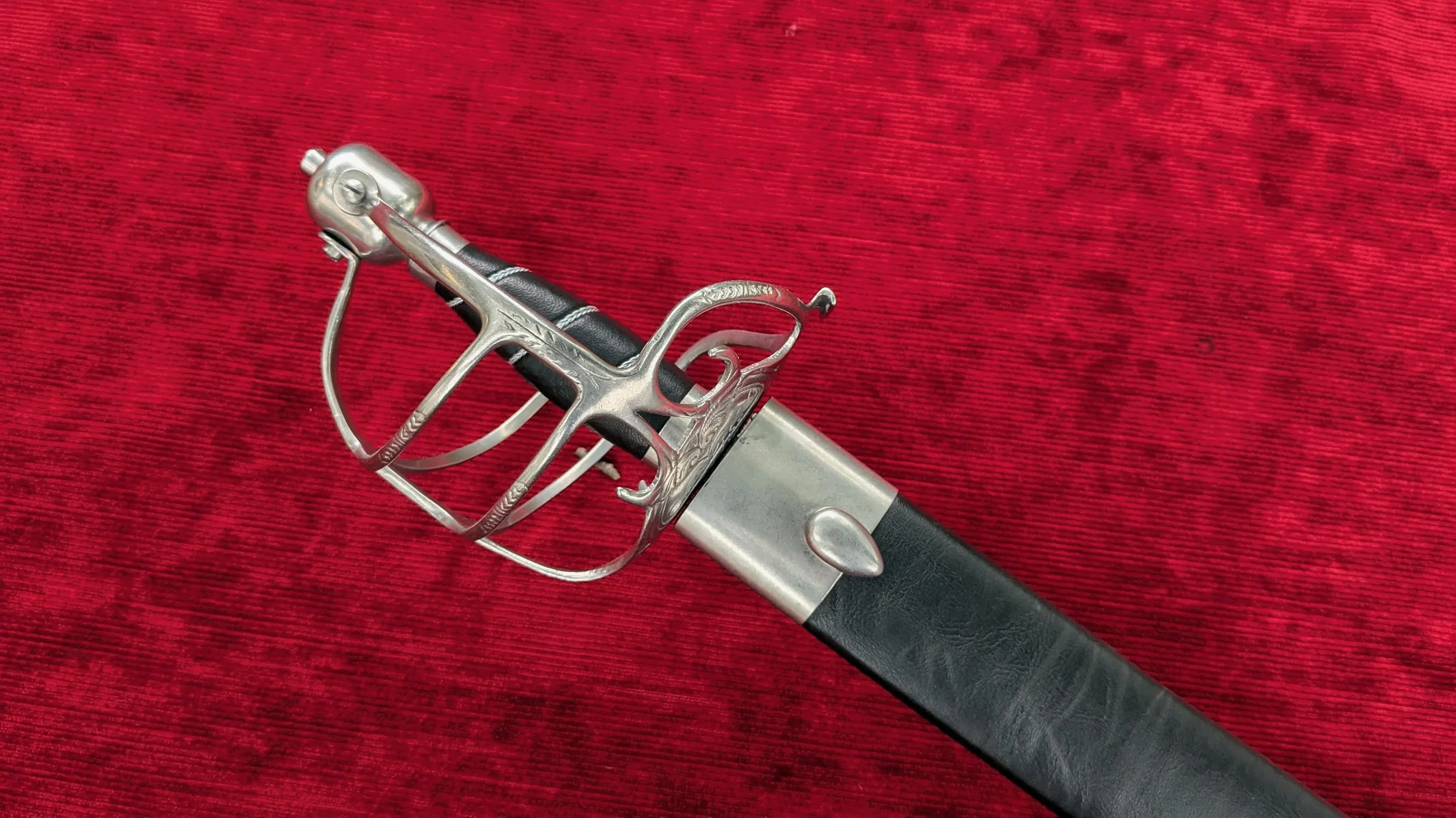 Captain Flint Mortuary Hilt Cutlass 8 -- [SHARP] — Jesse Belsky Stageswords