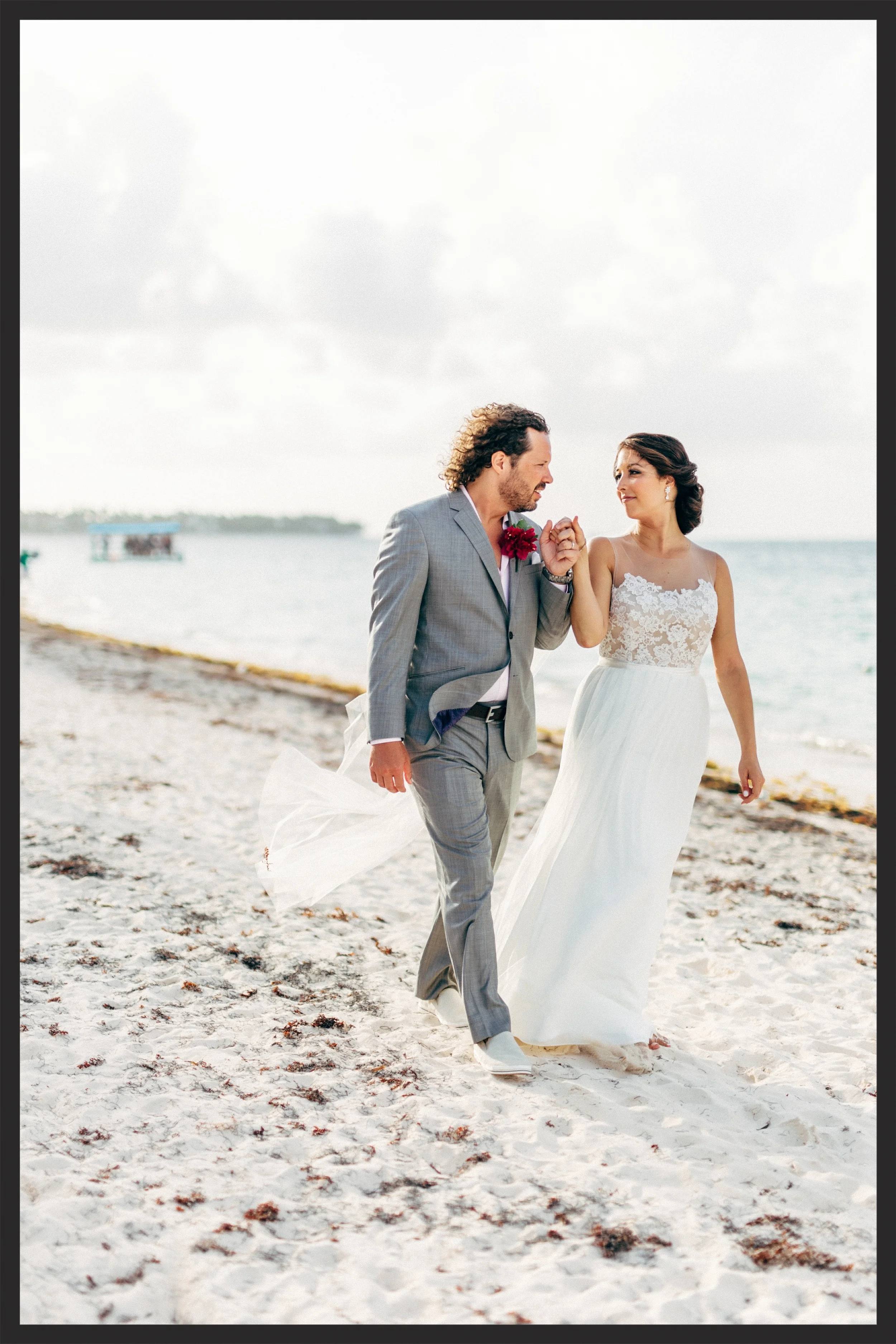  Evelyn had a clear idea of the style she wanted and was looking for someone who could bring it into reality. As she was travelling to a hot climate for her wedding we selected fabrics that would travel well and be comfortable in the heat. 