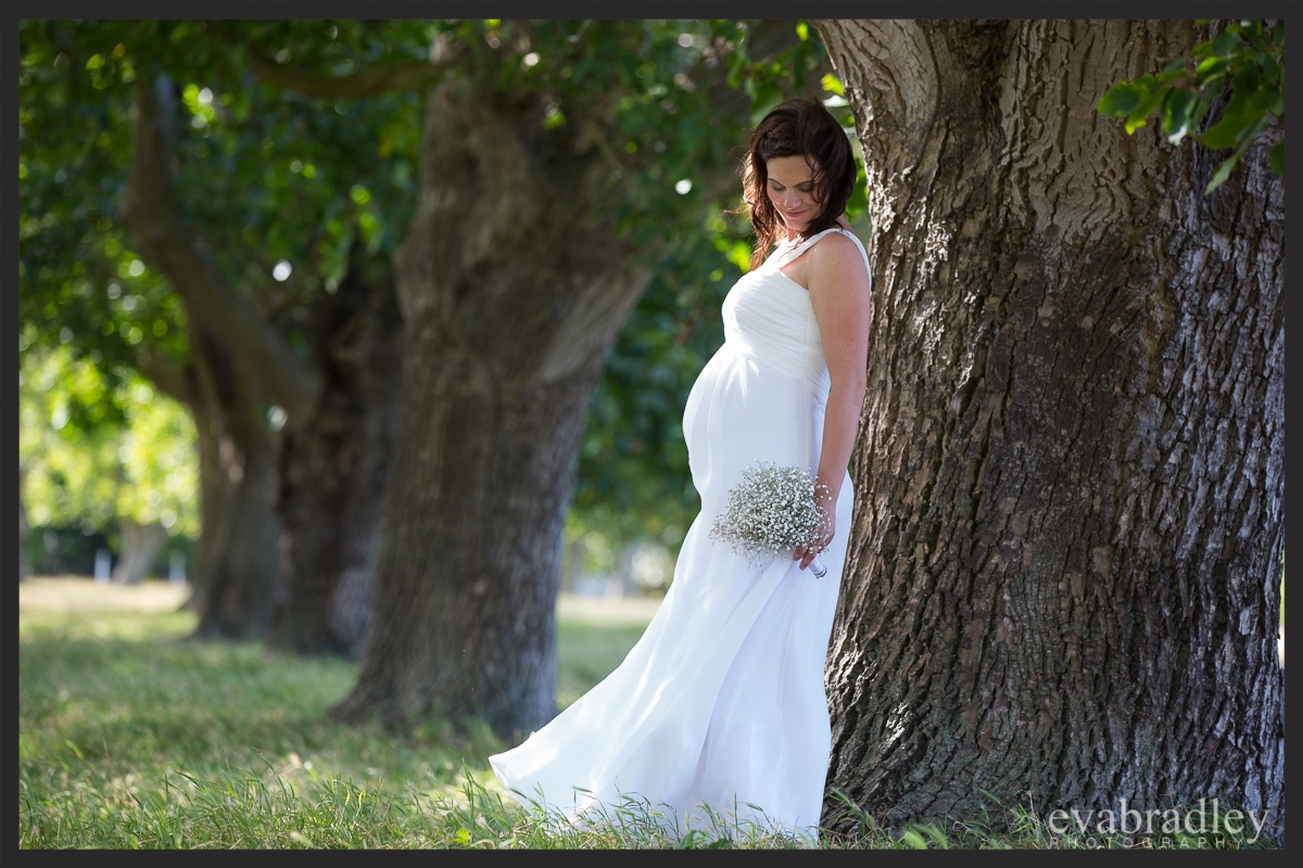 Eva Bradley took some stunning photos on the day, and in her words "Who knew a very pregnant bride could look so ethereal and beautiful?!"