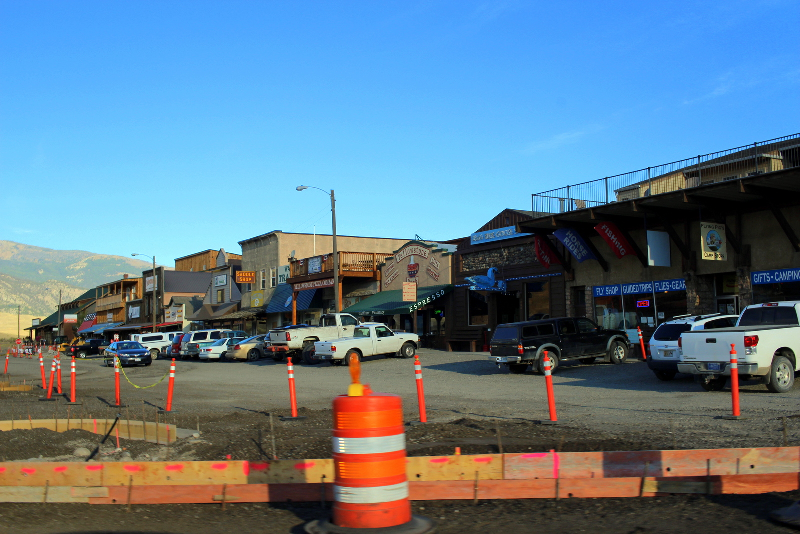 Gardiner is exactly what one might picture when one imagines a frontier town.