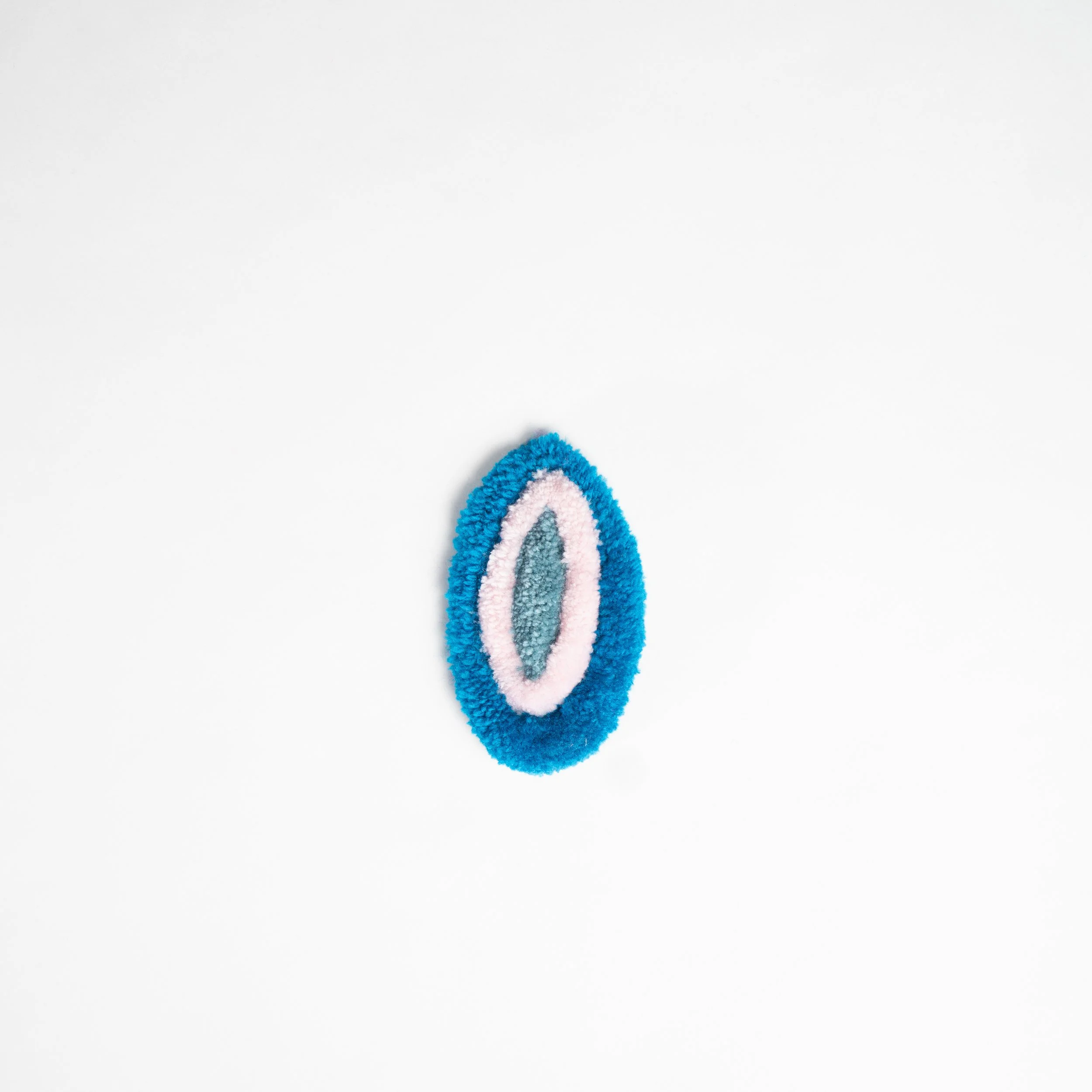 2025.12.04 art_fibervulvas_ornaments_small_091_1x1.jpg