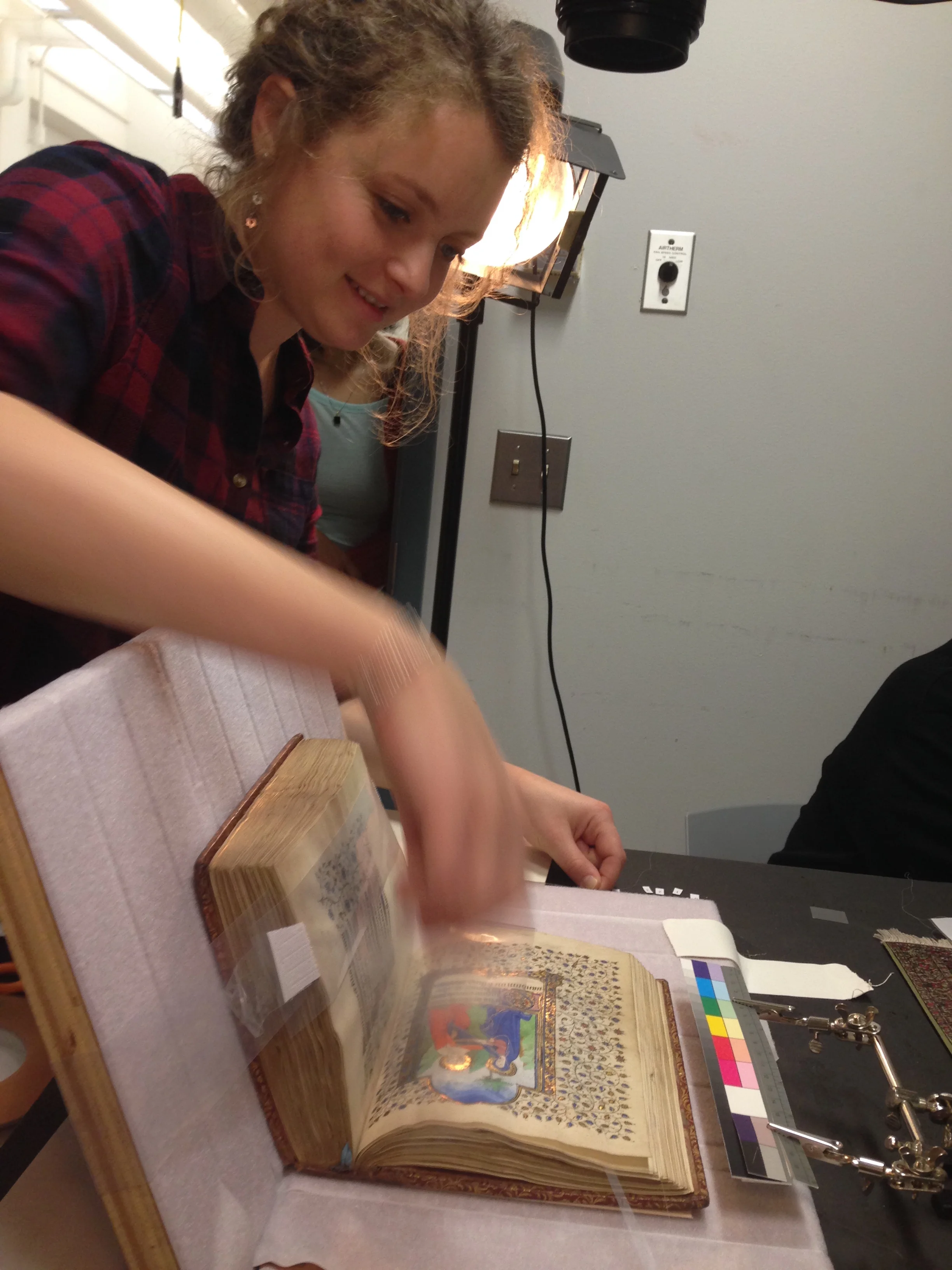 Camille Dekeyser Rare Book and Manuscript Conservator, The National Archives, Kew, London, UK