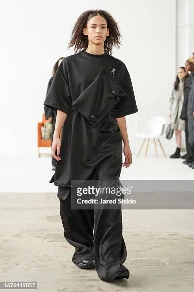 gettyimages-1676419857-594x594 2.jpg