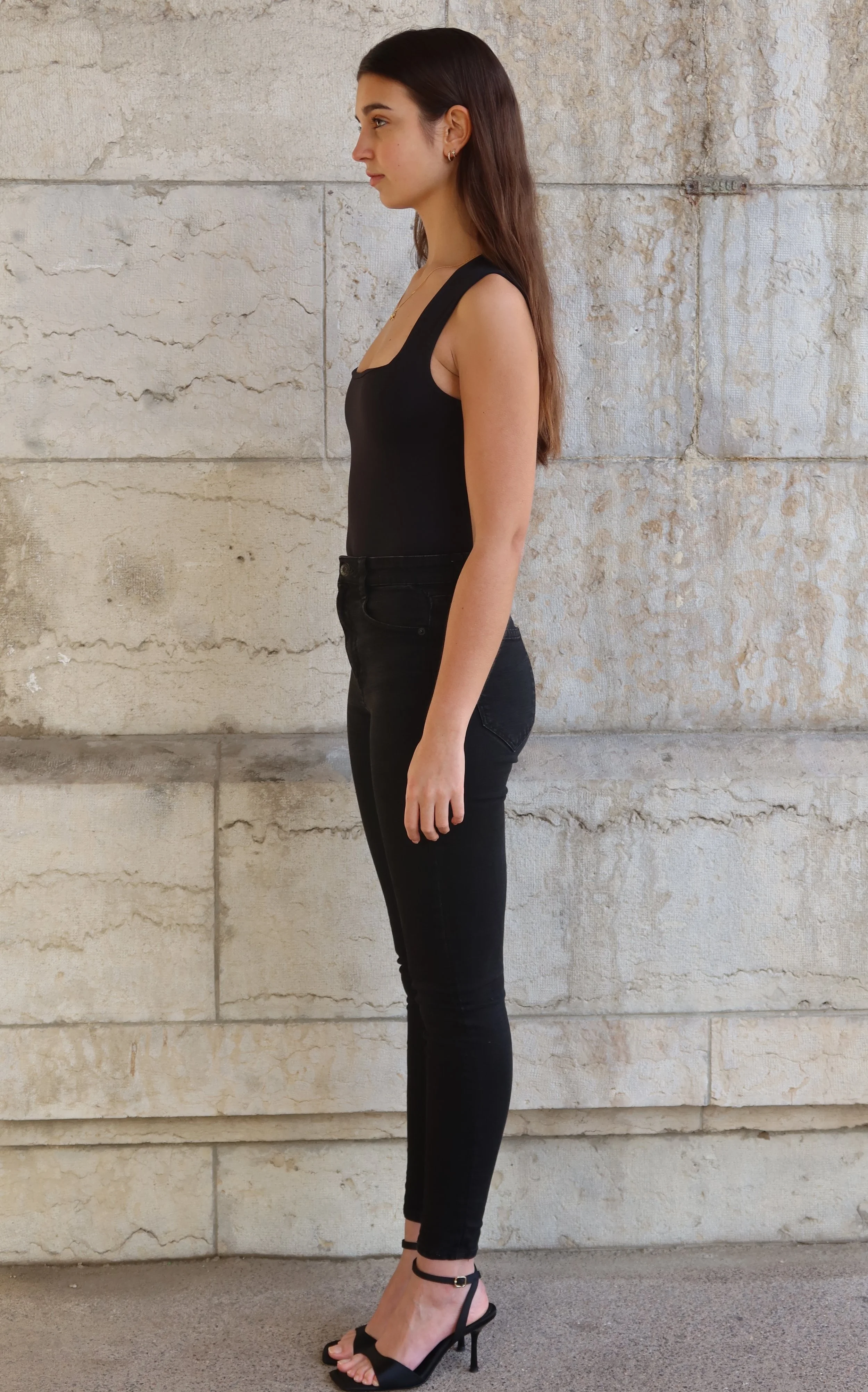 plein pied - profil gauche.JPG