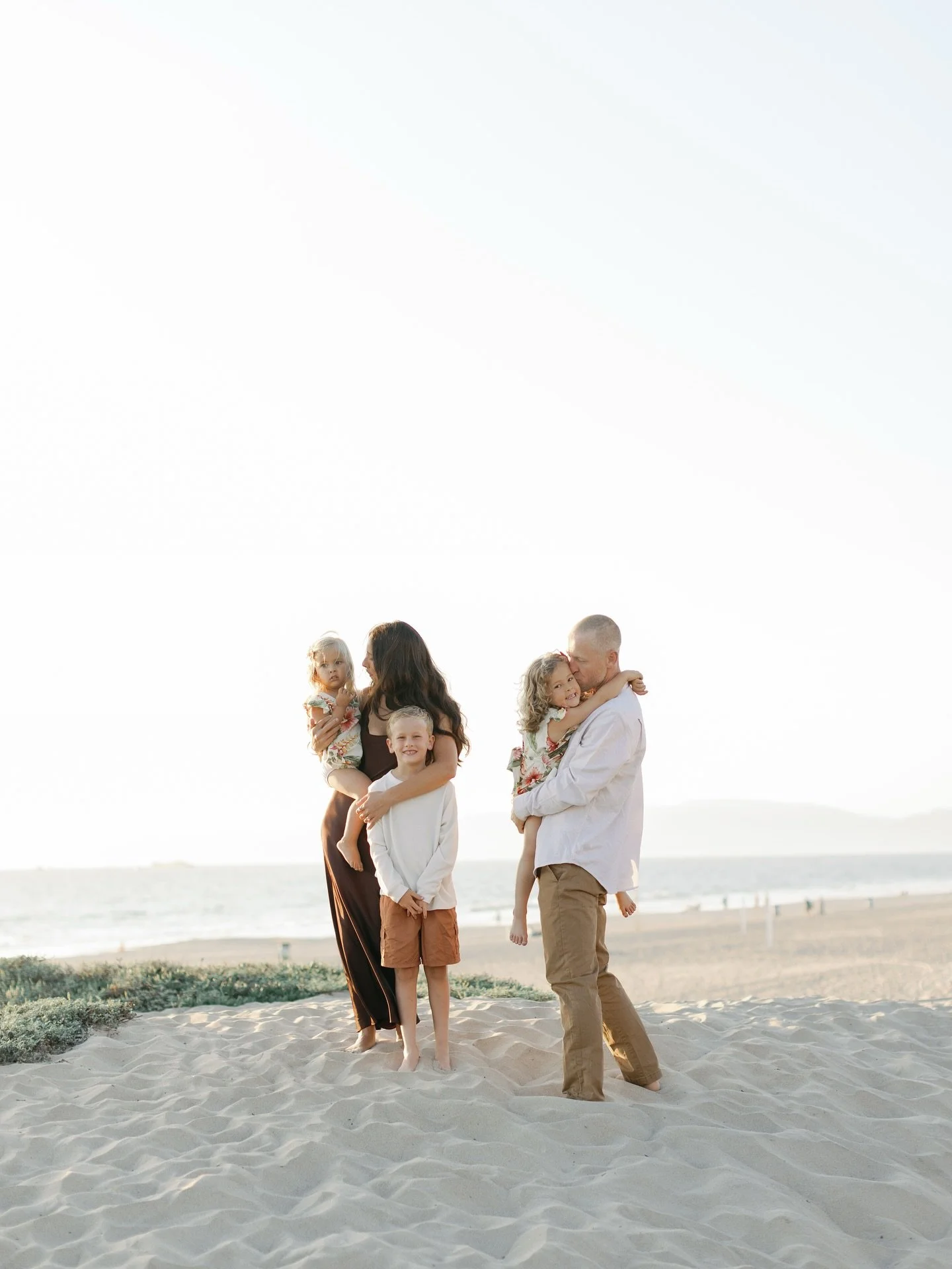 Perks of the job: annual hangouts in gorgeous settings with truly AWESOME people. 
I absolutley LOVE my Manhattan beach sunsets with this family and getting to capture their gorgeous kids as they grow!