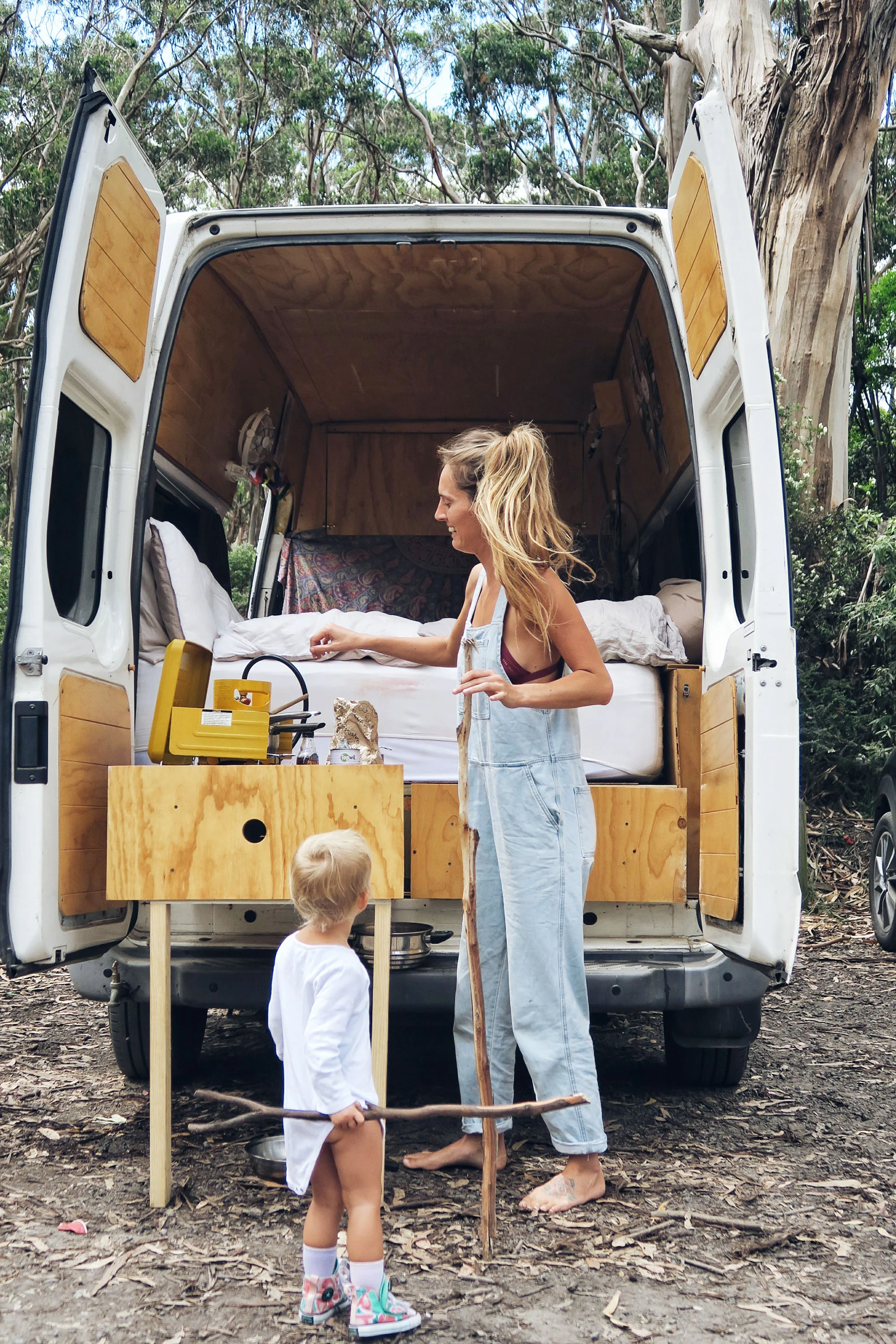 Meet Jinti Fell Sells everything for van life — FRONTIER TRIBE