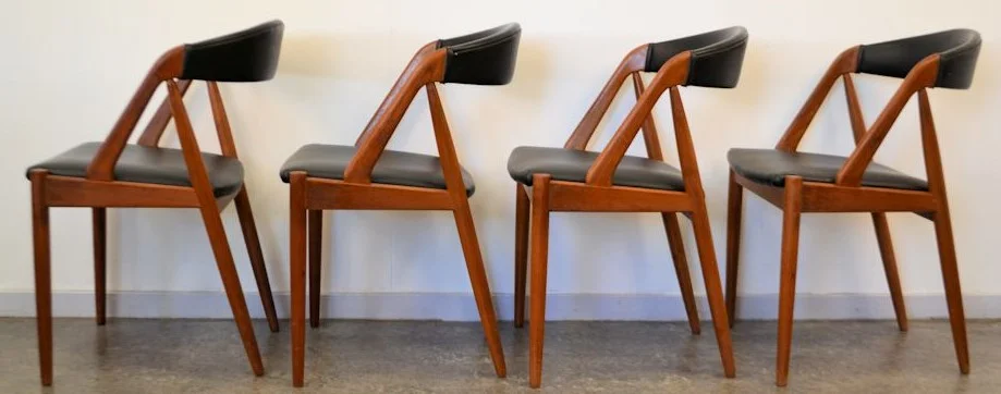 stoelen148b.jpg