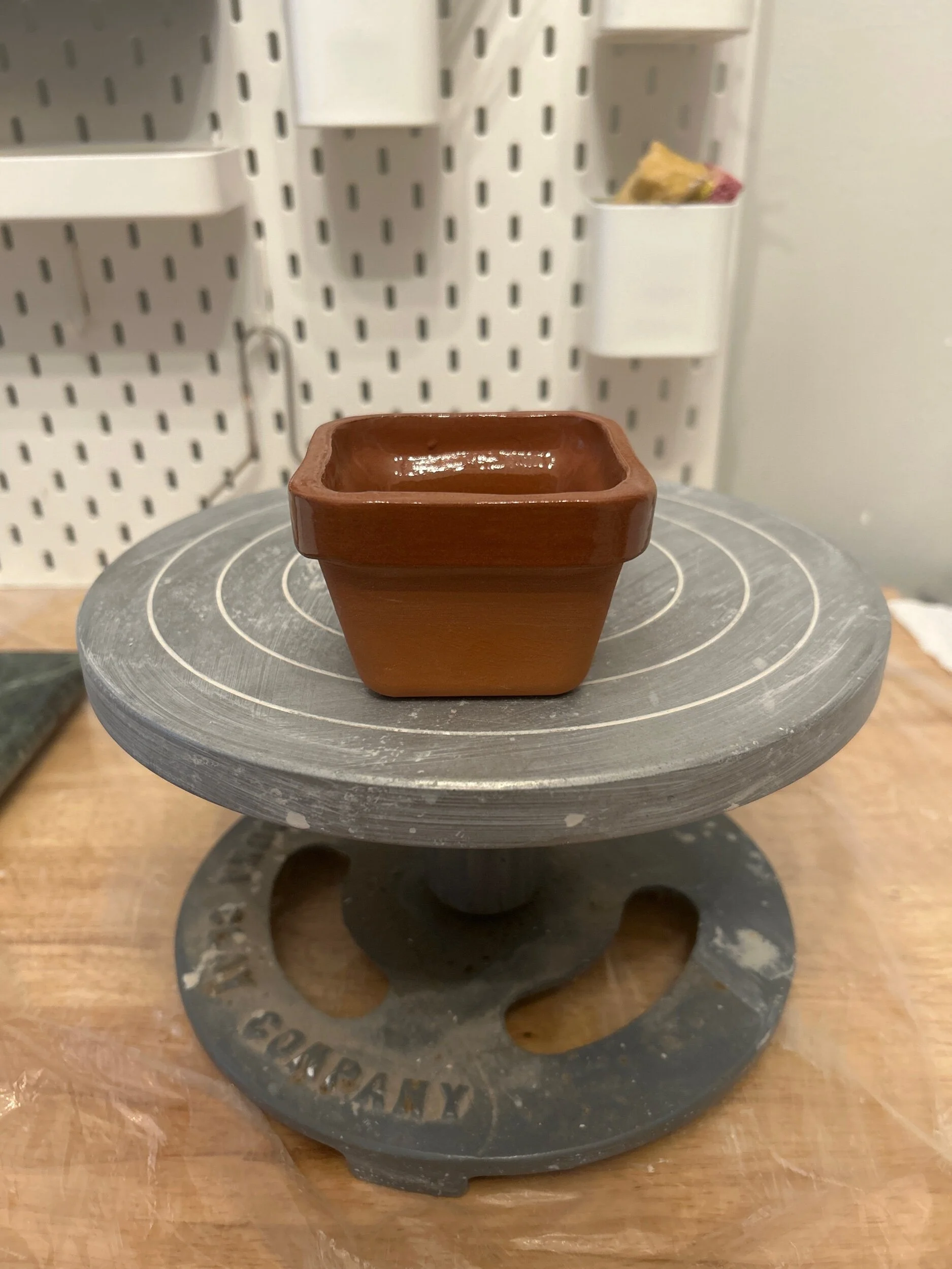 36E2E2B4-D313-47FD-AEA6-E2A4B61F75C6