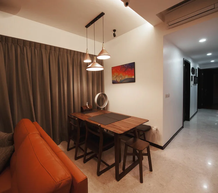 Dining table in a small space for a family of 5.