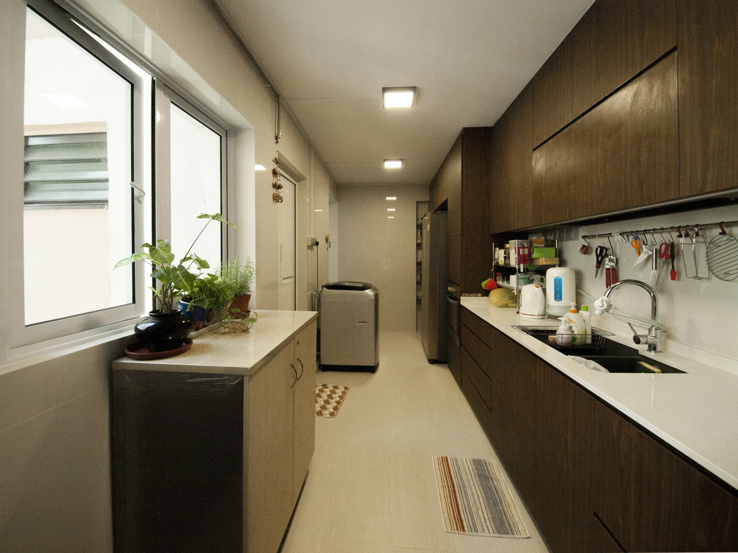 Spacious and welcoming kitchen!