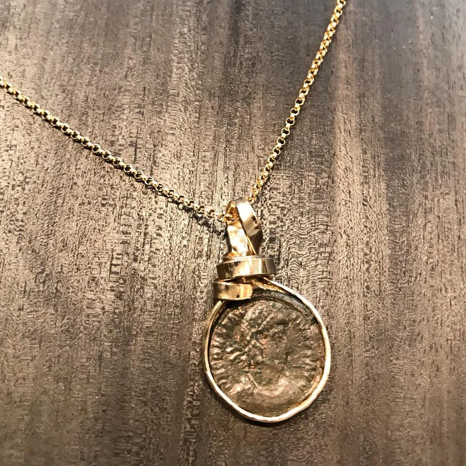 Highstreet Jewellery Ancient Roman Coin 