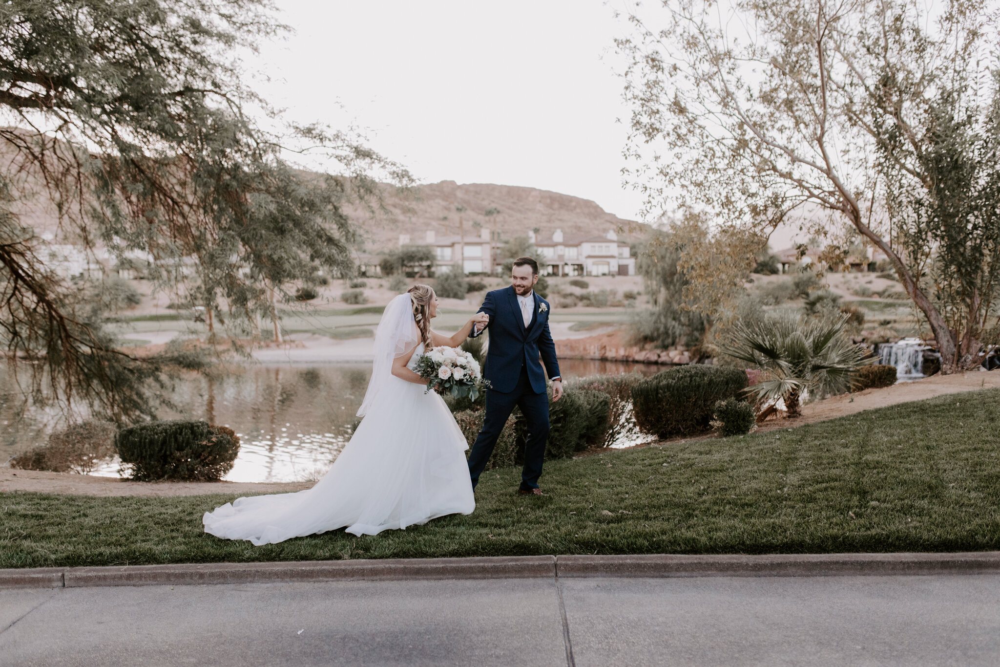 Red Rock Country Club Wedding | Las Vegas Wedding Engagement Photographer (21 of 44).jpg