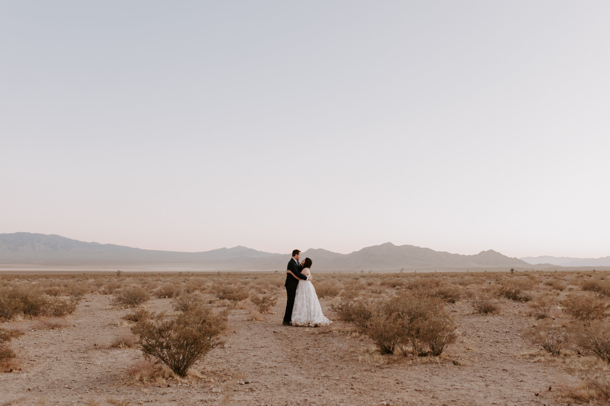 Savannah & Tony | Seven Magic Mountains | Katelyn Faye Photography | Las Vegas Photographer | www.katelynfaye.com (27 of 29).jpg