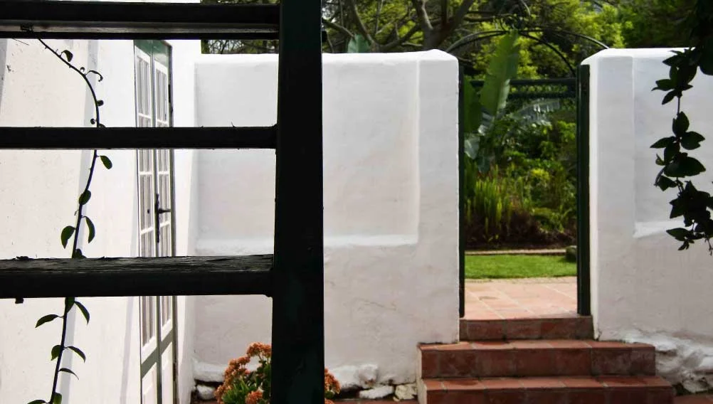 Studio Colin Polwarth La Chaumiere (8).jpg