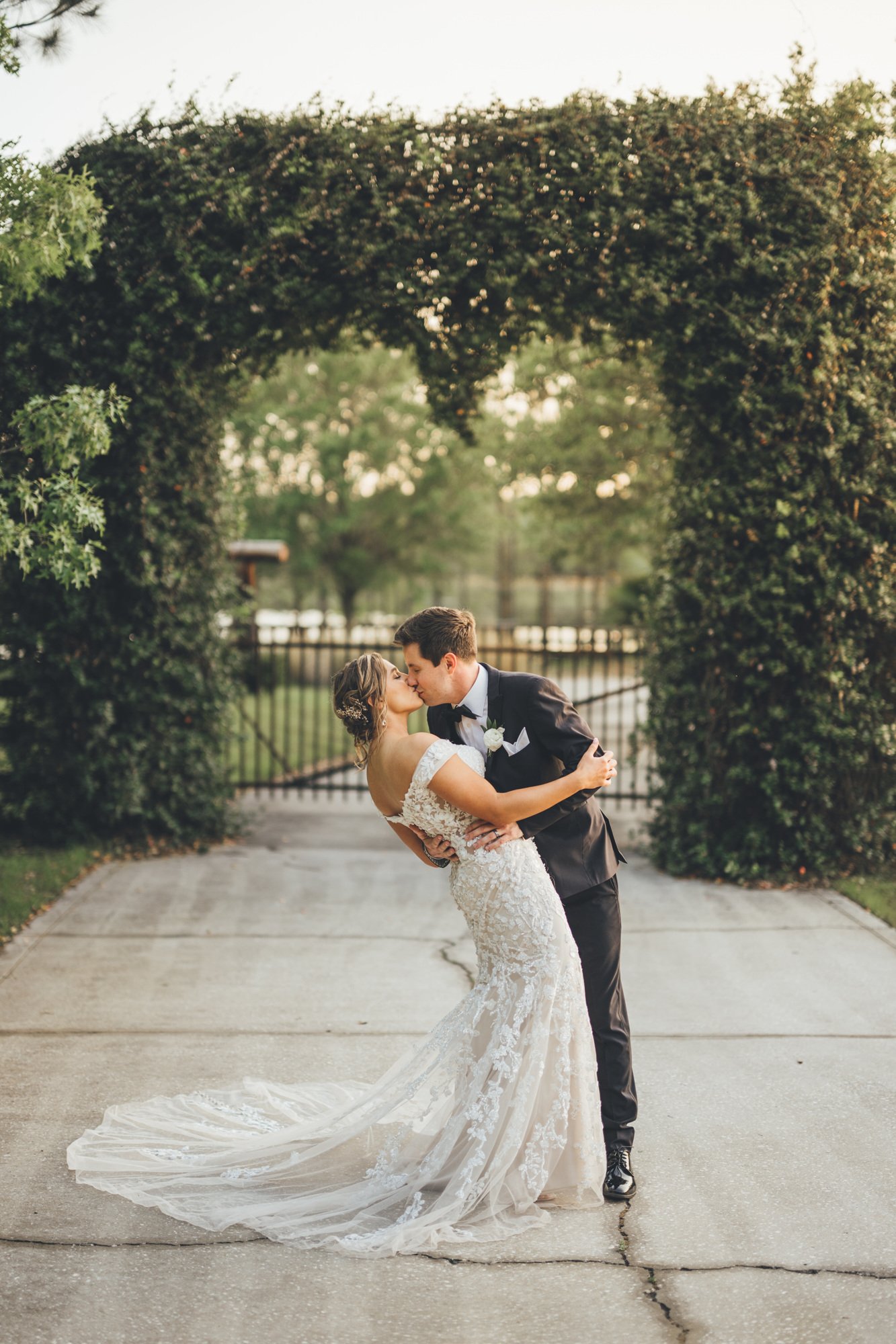 Bow Tie Photo & Video couple during bridal portraits at Club Lake Plantation near Orlando, FL-4.jpg