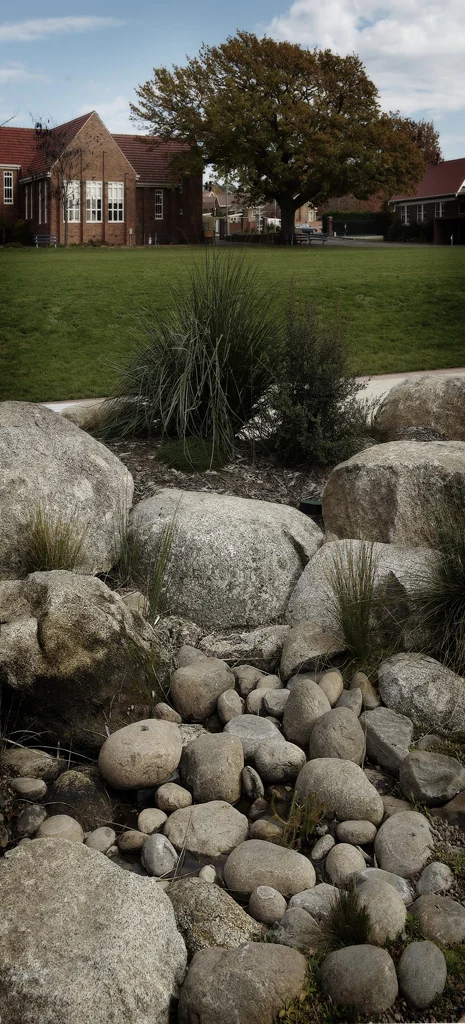 oval rocks.jpg