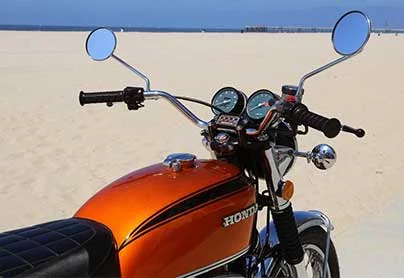 8-vvmr12_rafflebike.jpg