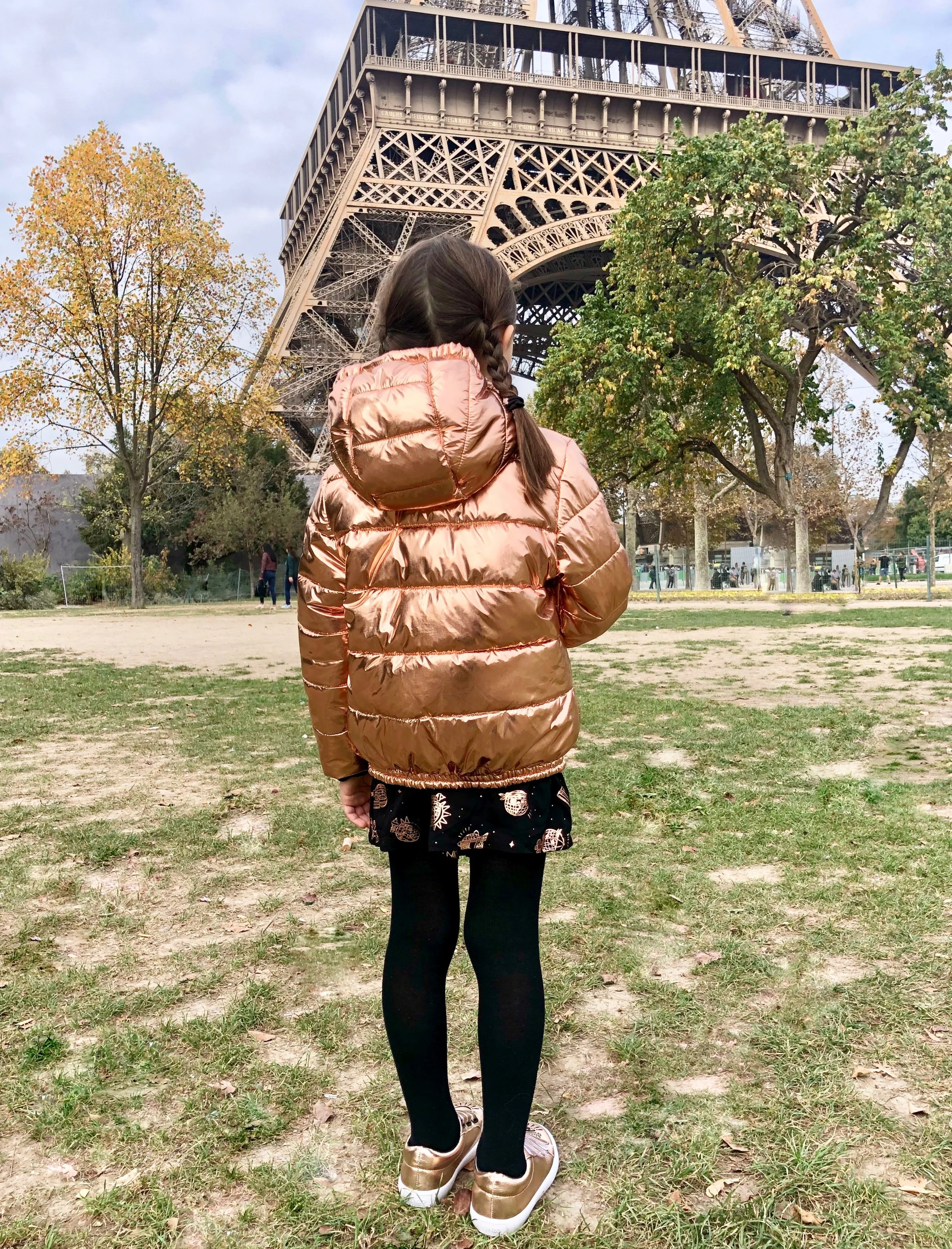 Facetune_06-11-2018-22-47-02.jpg
