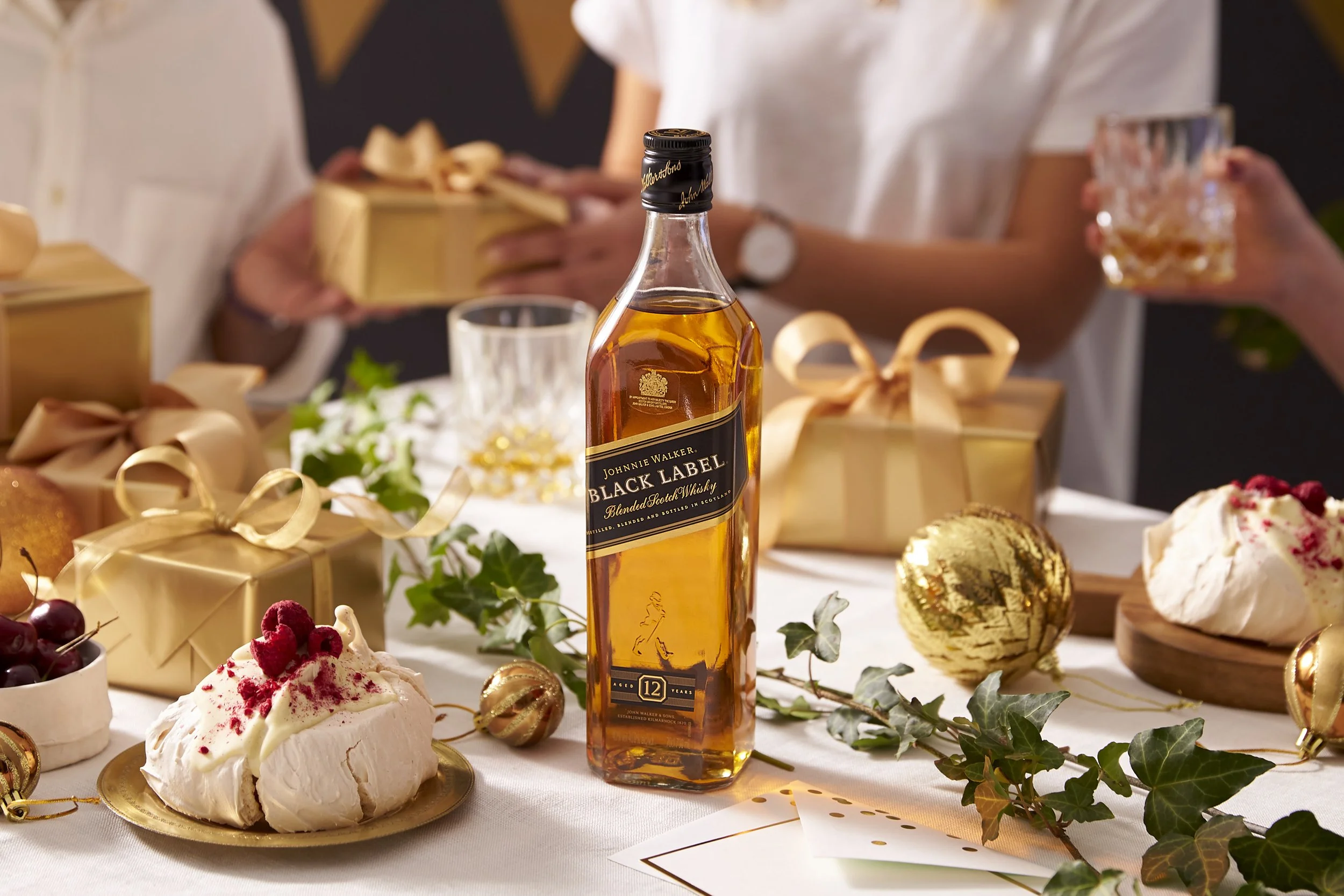 JW_Gifting_Johnnie_Walker_21.7.170310.jpg