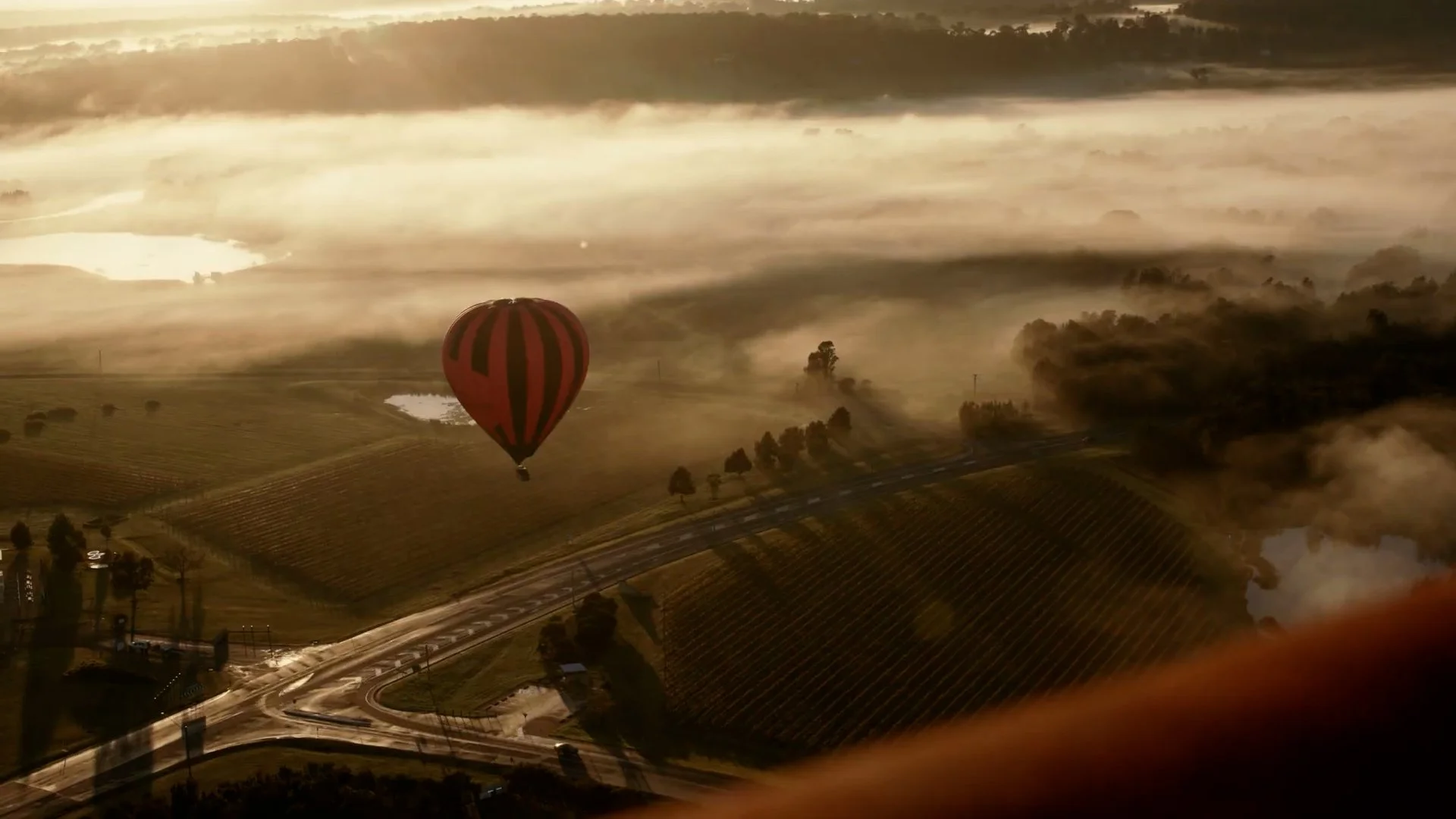 Doc Showreel_V2.00_04_39_00.Still004.jpg