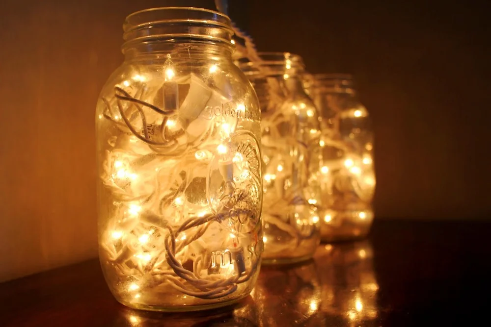CHRISTMAS LIGHTS IN A JAR!