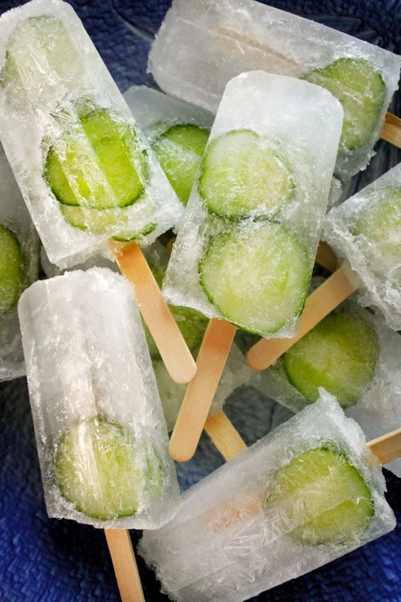 THE ONLY WAY TO DRINK YOUR G&T THIS SUMMER - FROZEN