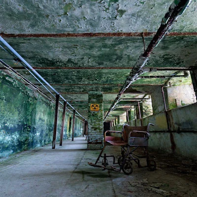 FORGOTTEN PLACES: THE BEAUTY OF WEATHER-WORN WALLS