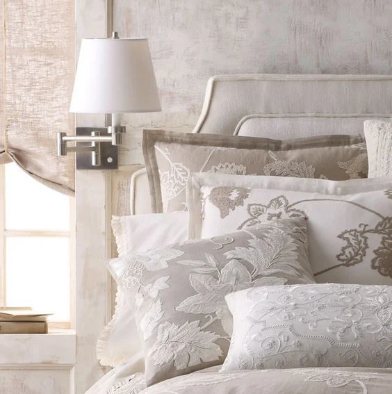 UPDATE A NEUTRAL BEDROOM WITH THIS SIMPLE STYLING IDEA