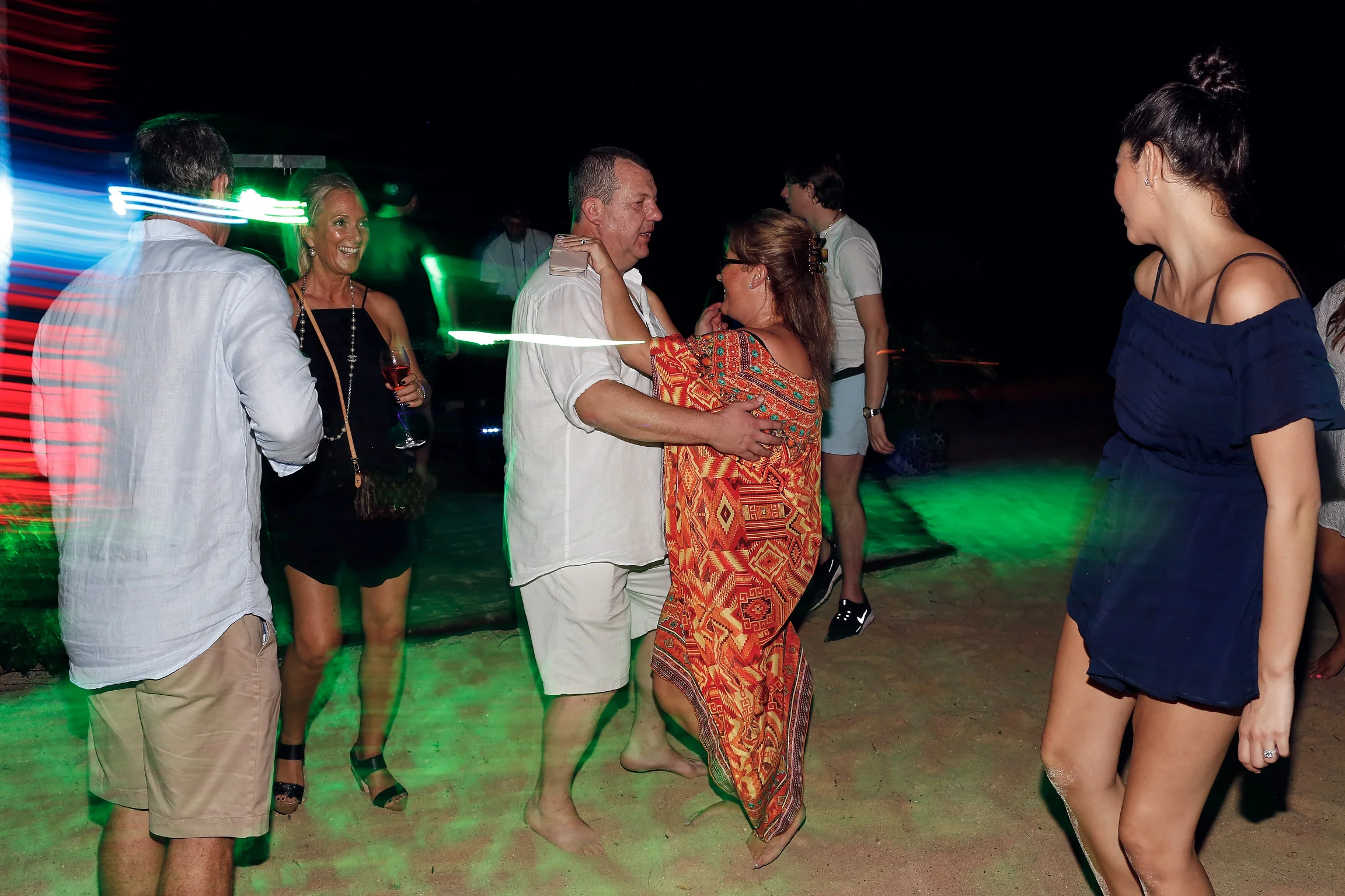 LR_SamanthaandMark_by_LostInLove 334.jpg