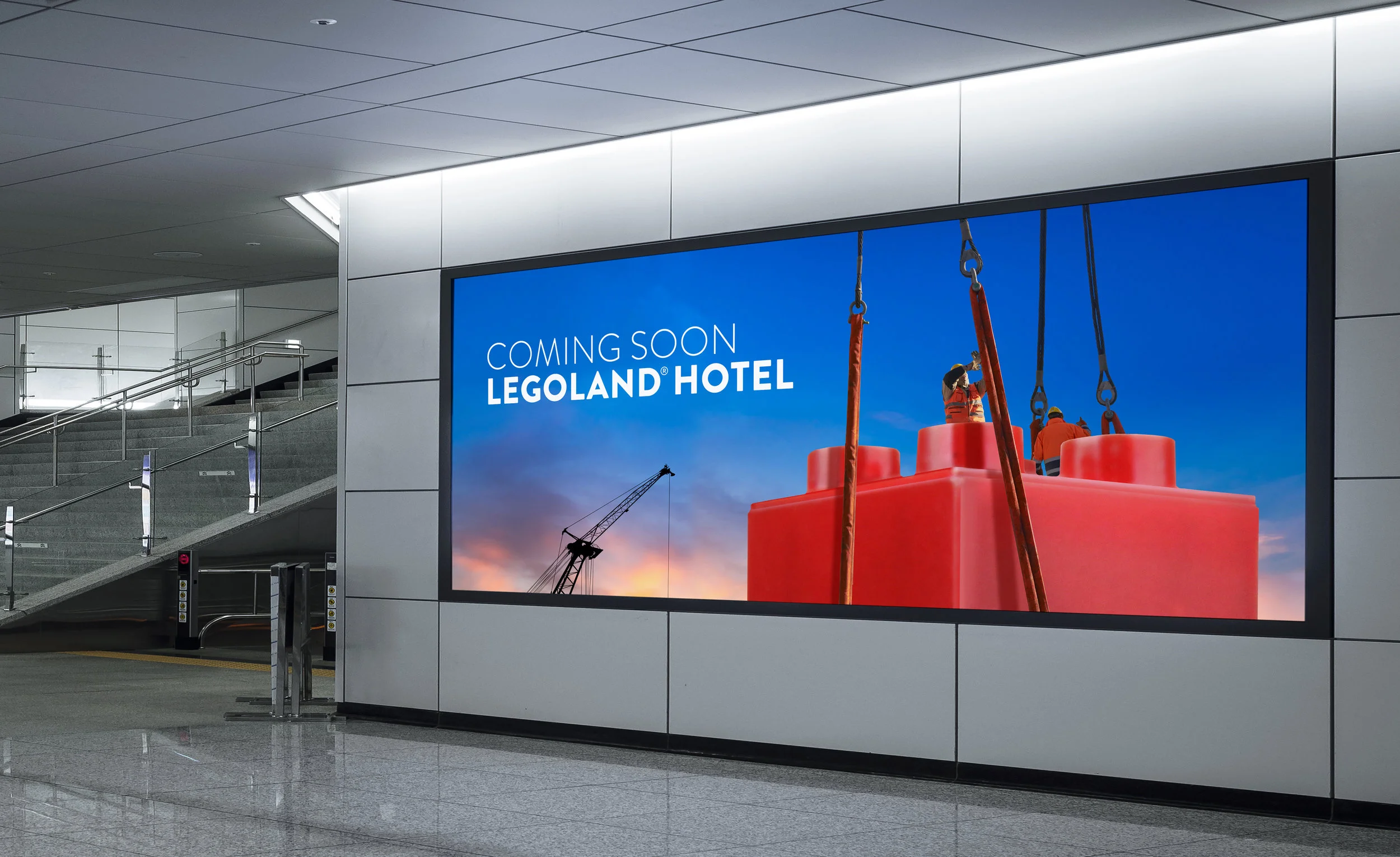 _____SQUARE COMING SOON LEGO.jpg